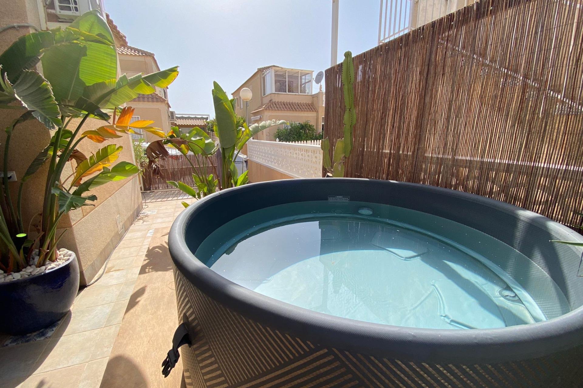 Resale - Terraced house - Torrevieja - El limonar