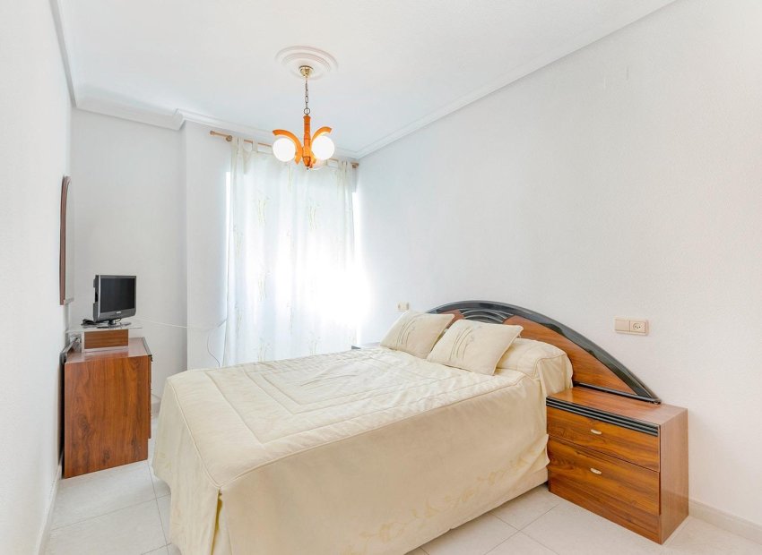 Resale - Terraced house - Torrevieja - La Mata