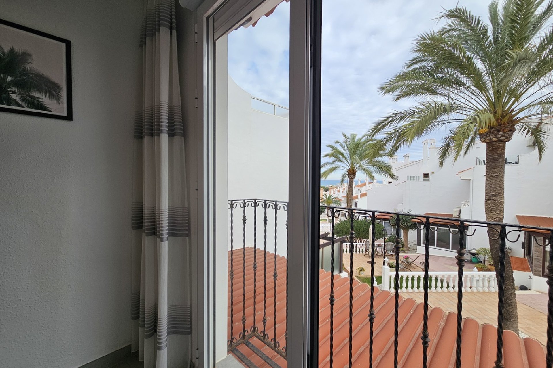 Resale - Town House - La Mata