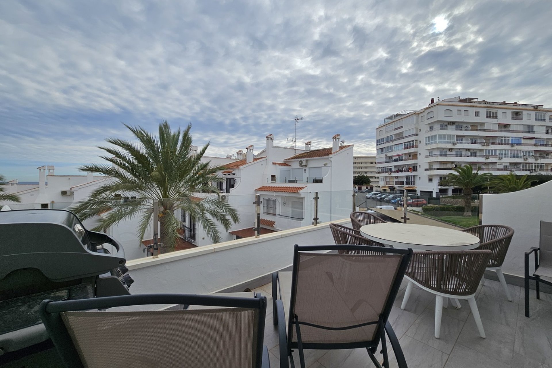 Resale - Town House - La Mata