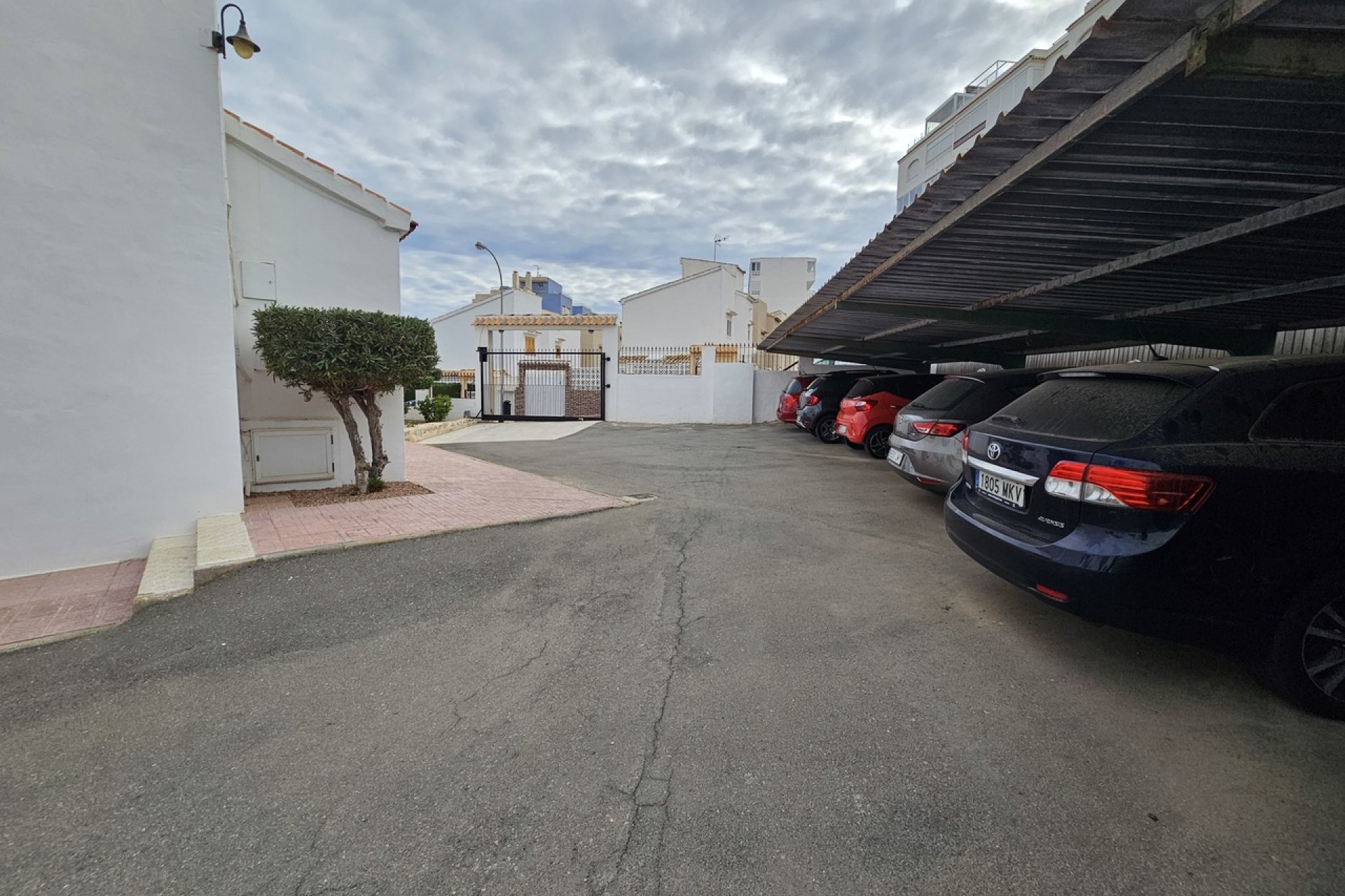 Resale - Town House - La Mata