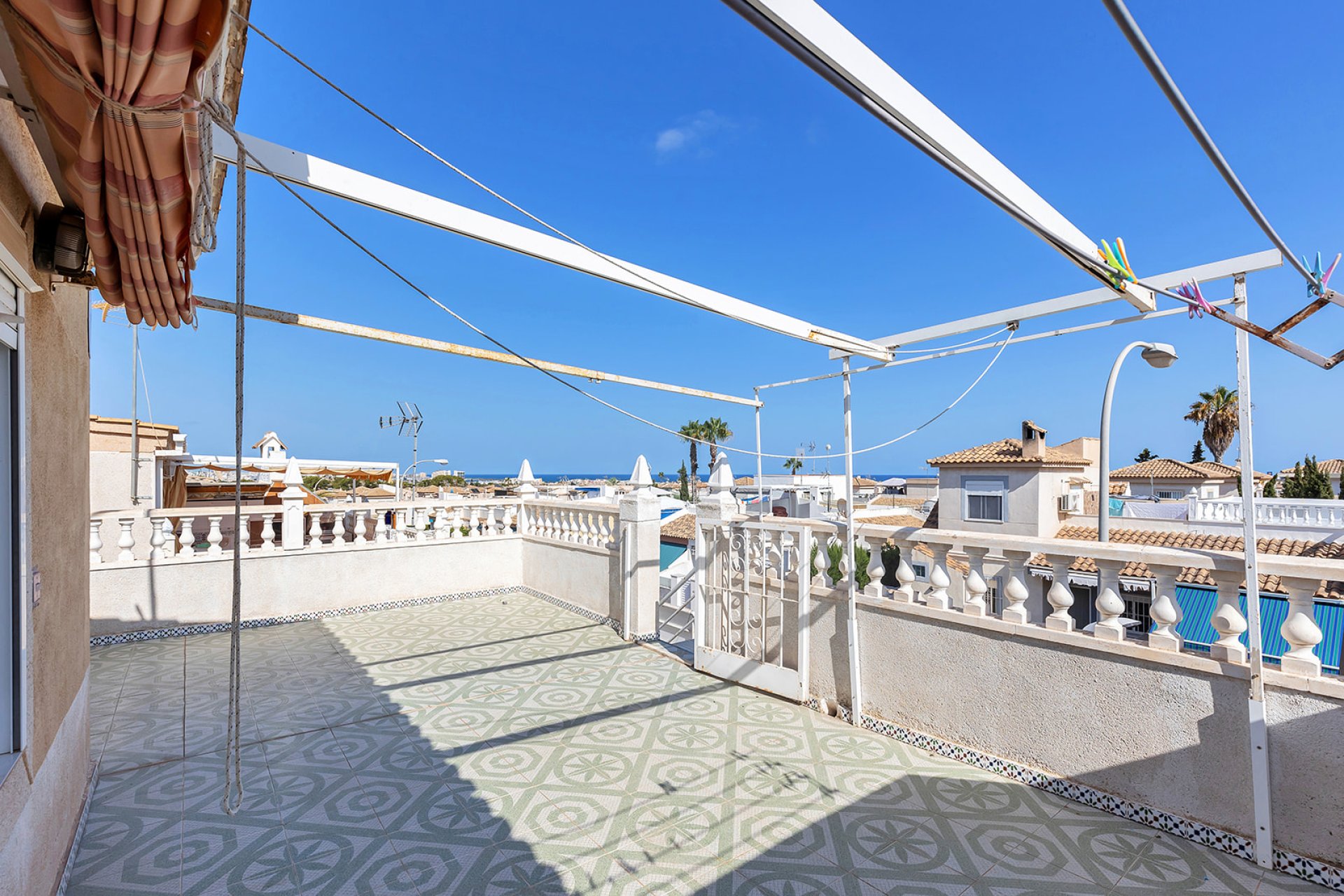 Resale - Town House - Los Balcones