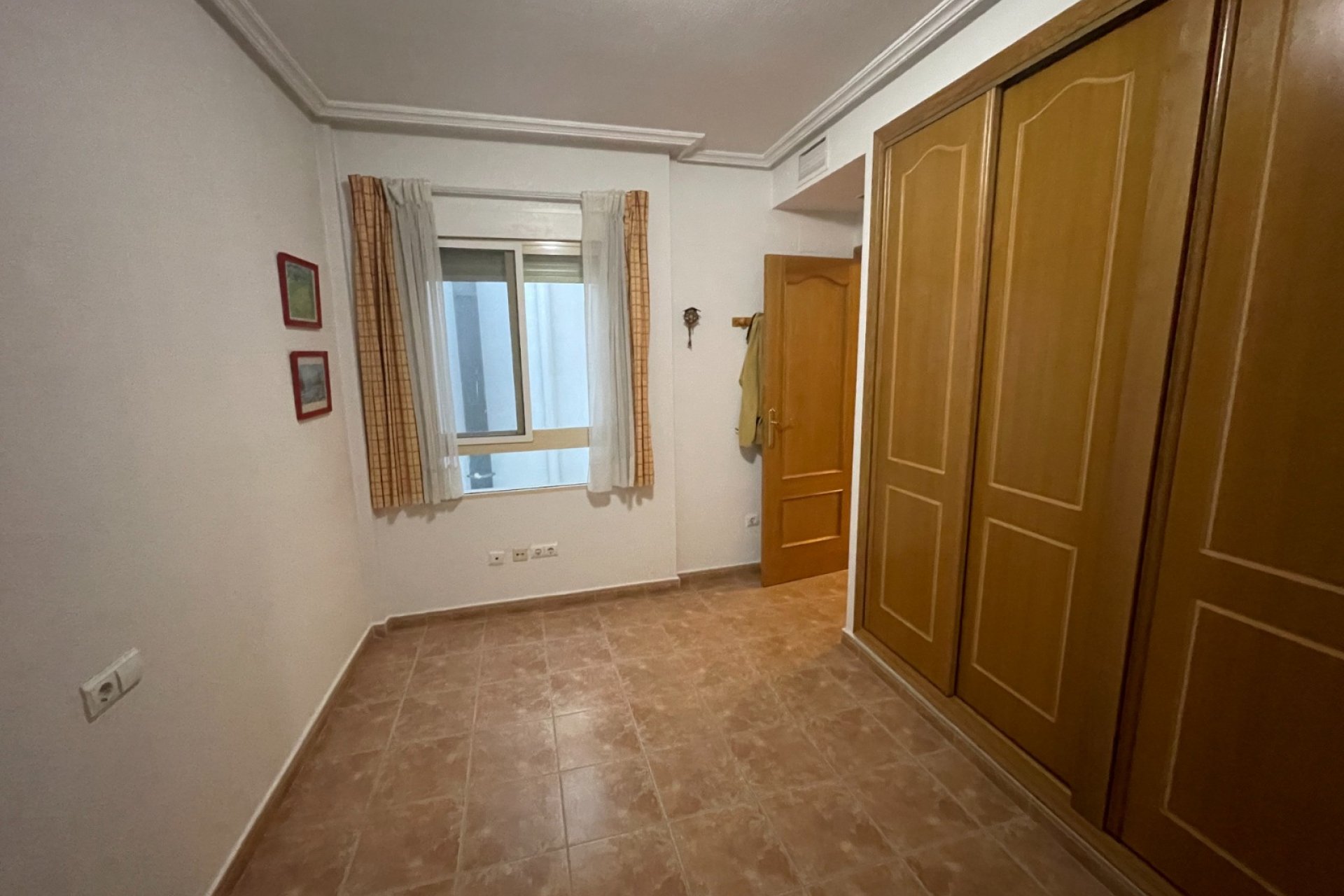 Resale - Townhouse * - Almoradí *