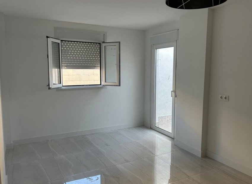 Resale - Townhouse * - Benejúzar * - Benejúzar * 