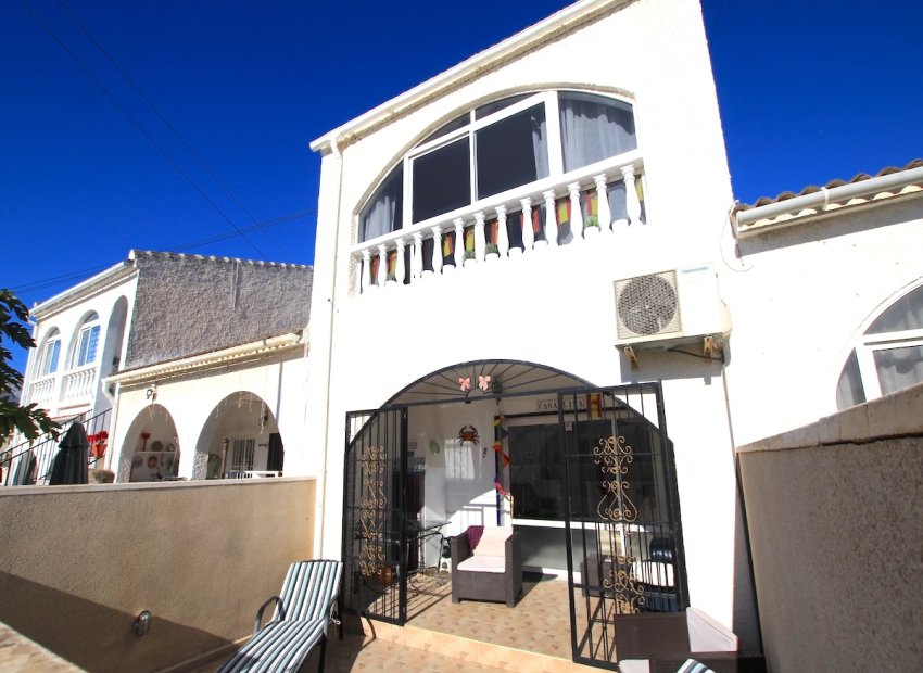 Resale - Townhouse * - Benijofar *