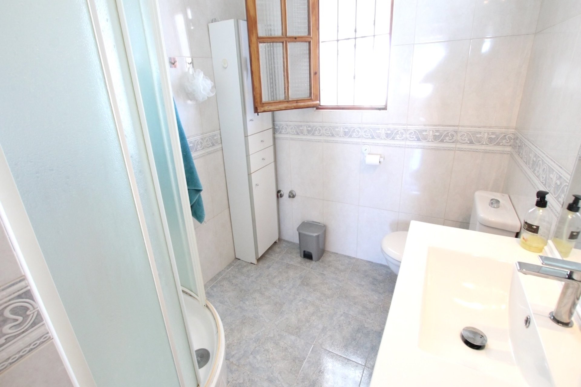 Resale - Townhouse * - Benijofar *