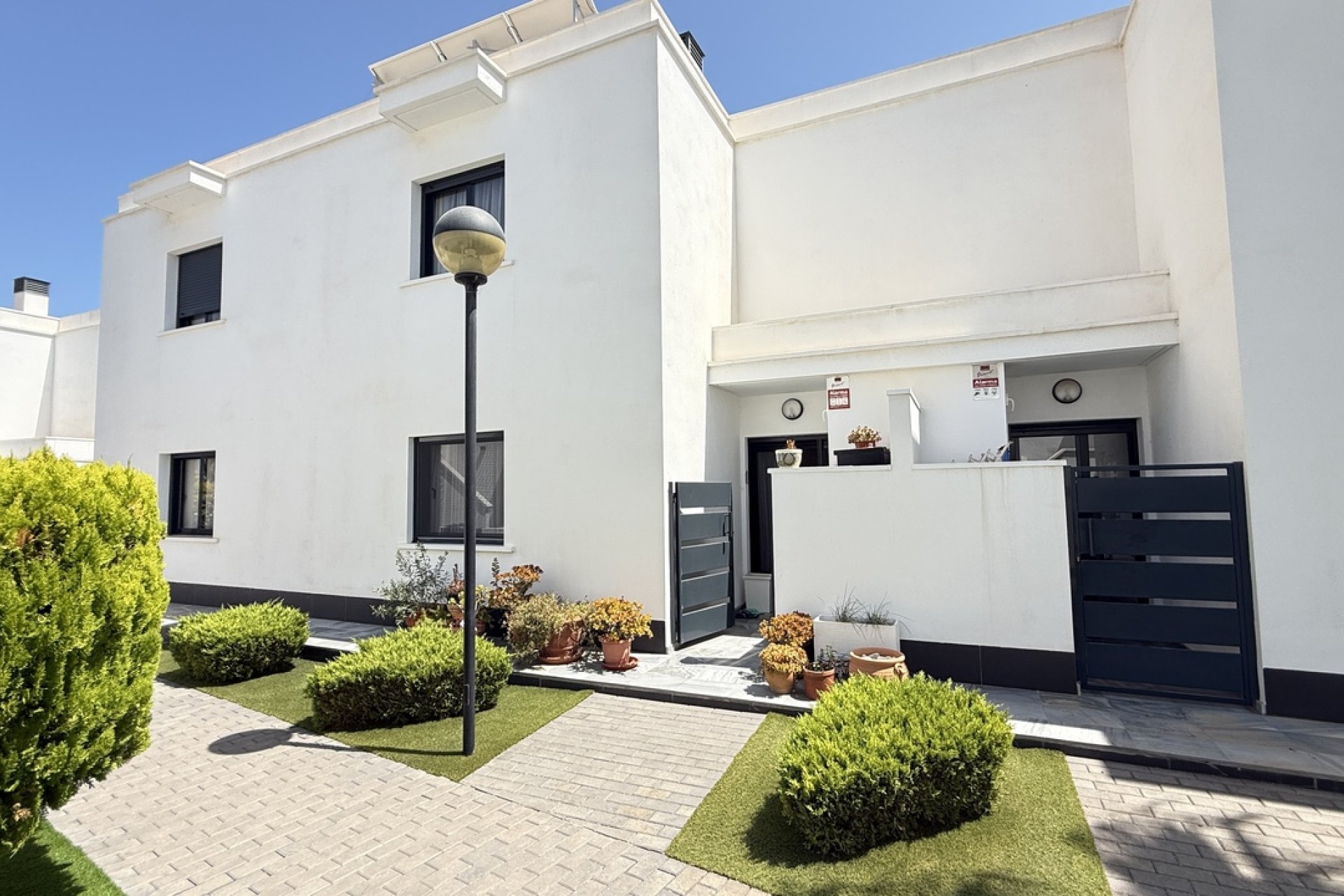 Resale - Townhouse * - Cabo Roig *