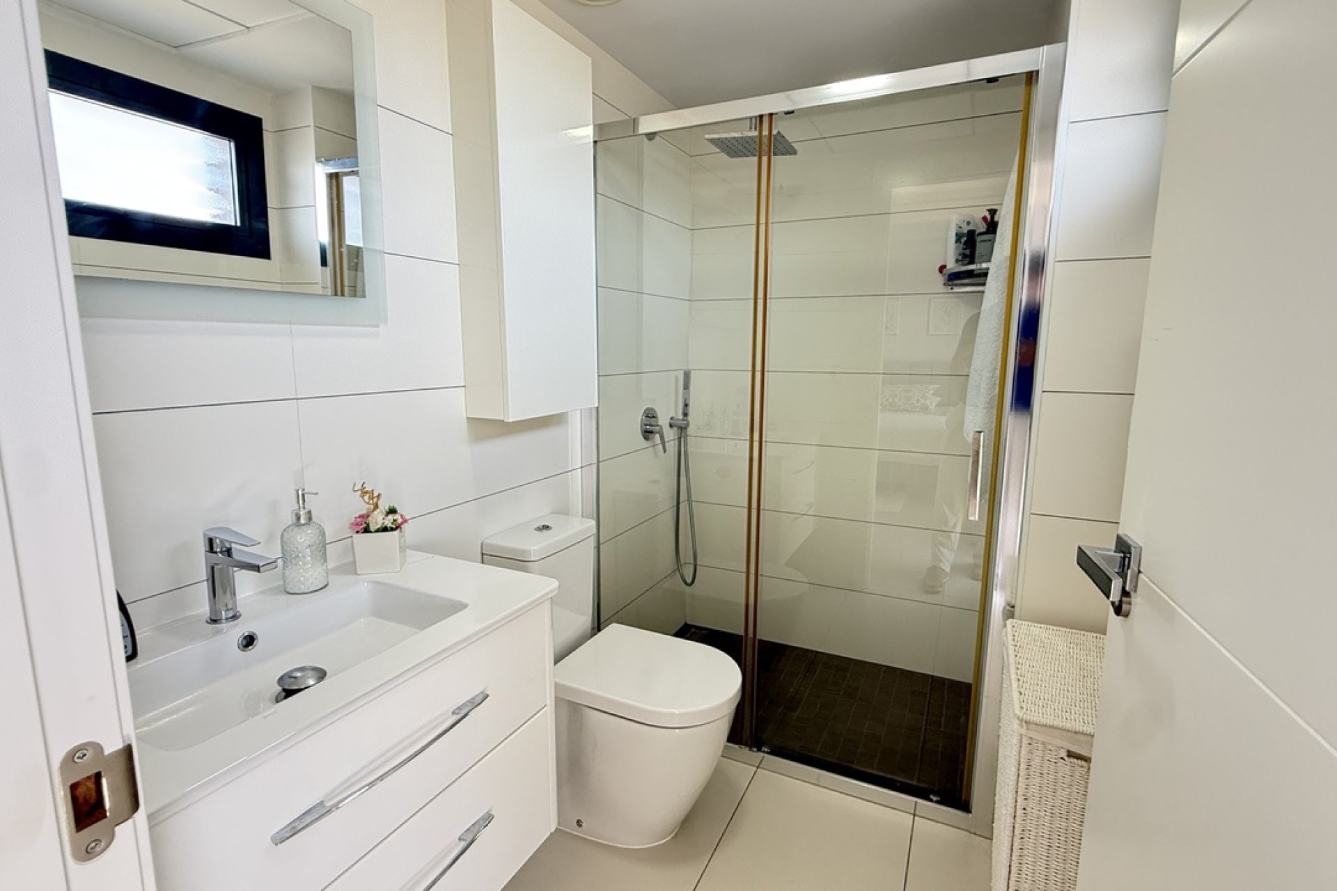 Resale - Townhouse * - Cabo Roig *