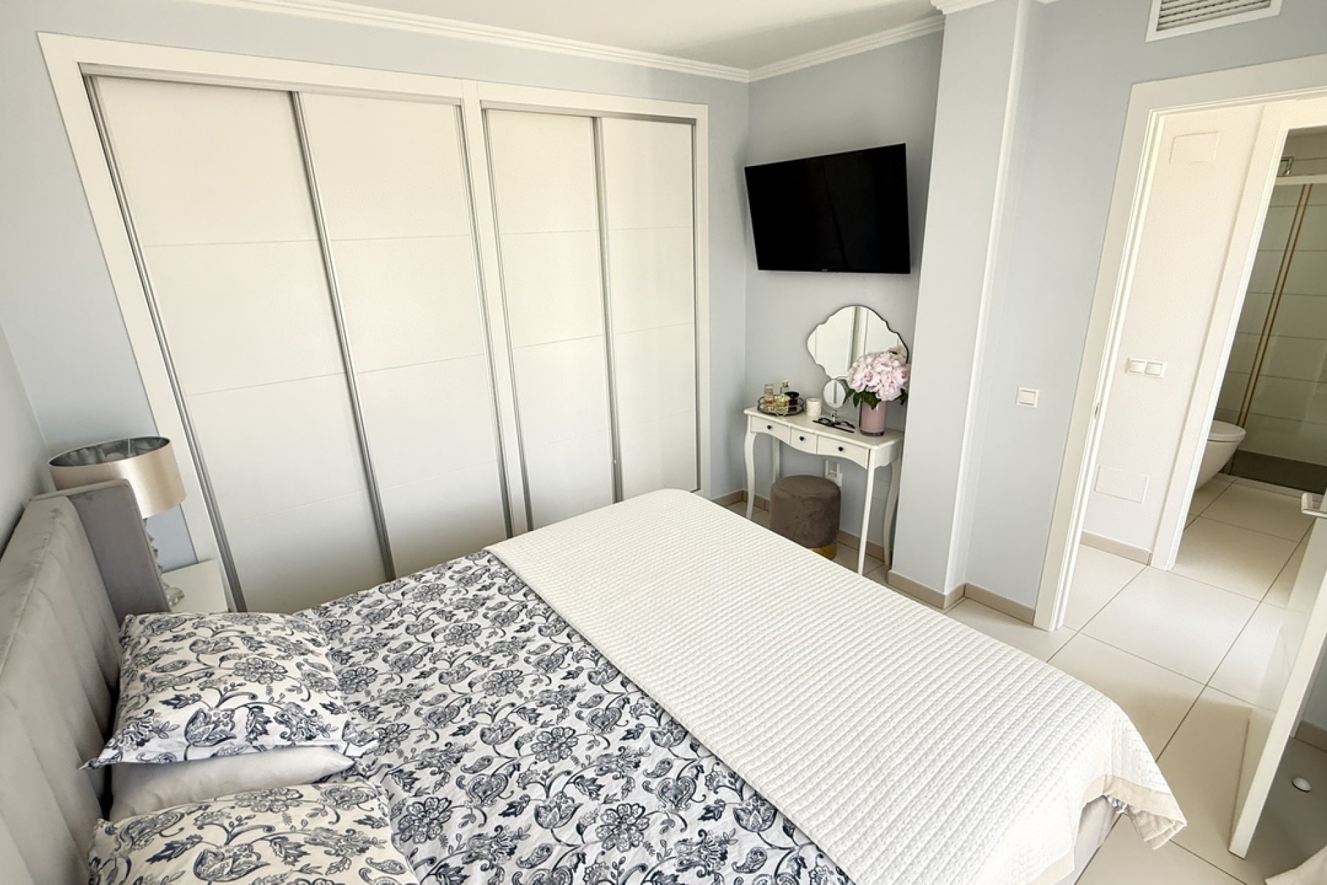 Resale - Townhouse * - Cabo Roig *