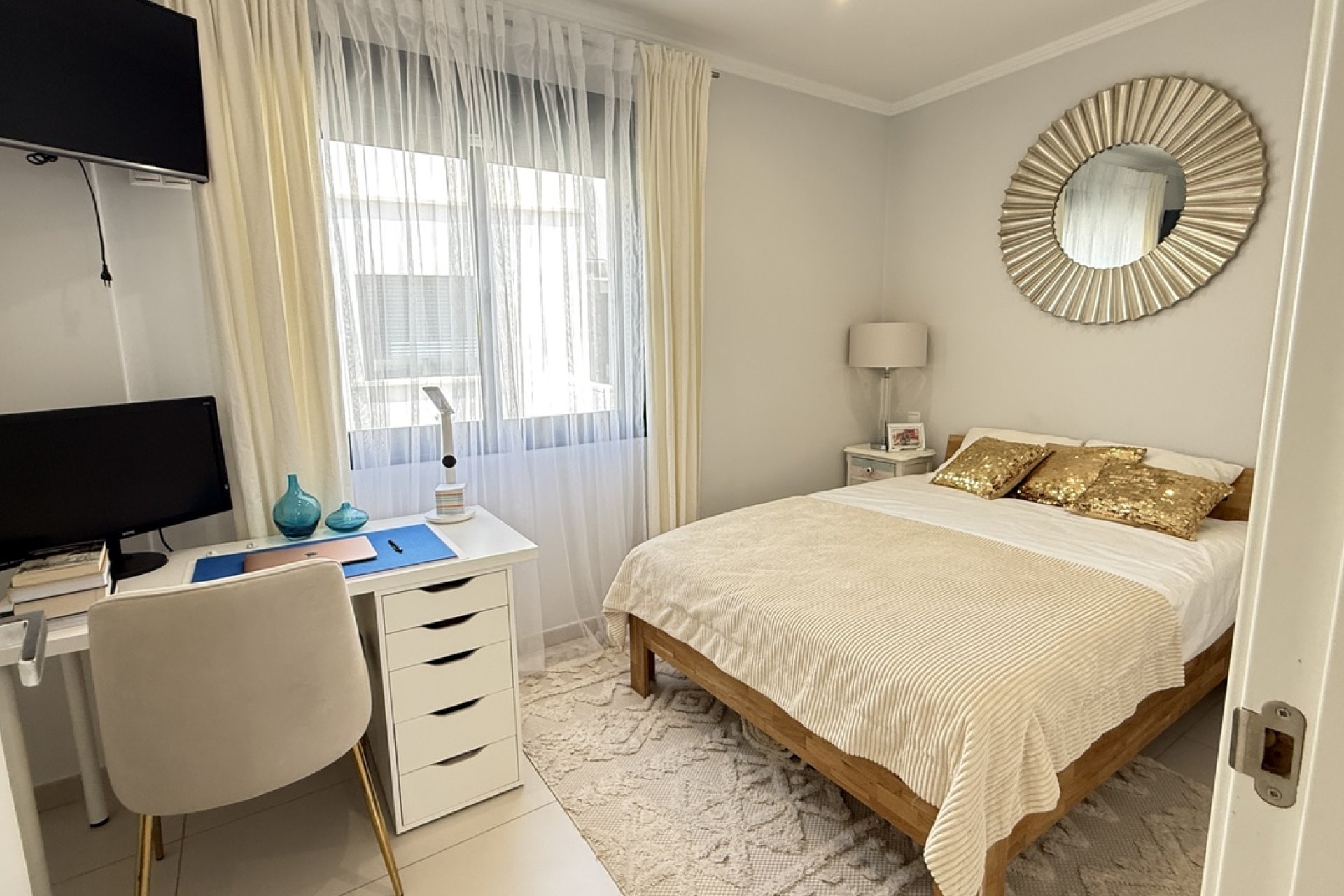 Resale - Townhouse * - Cabo Roig *