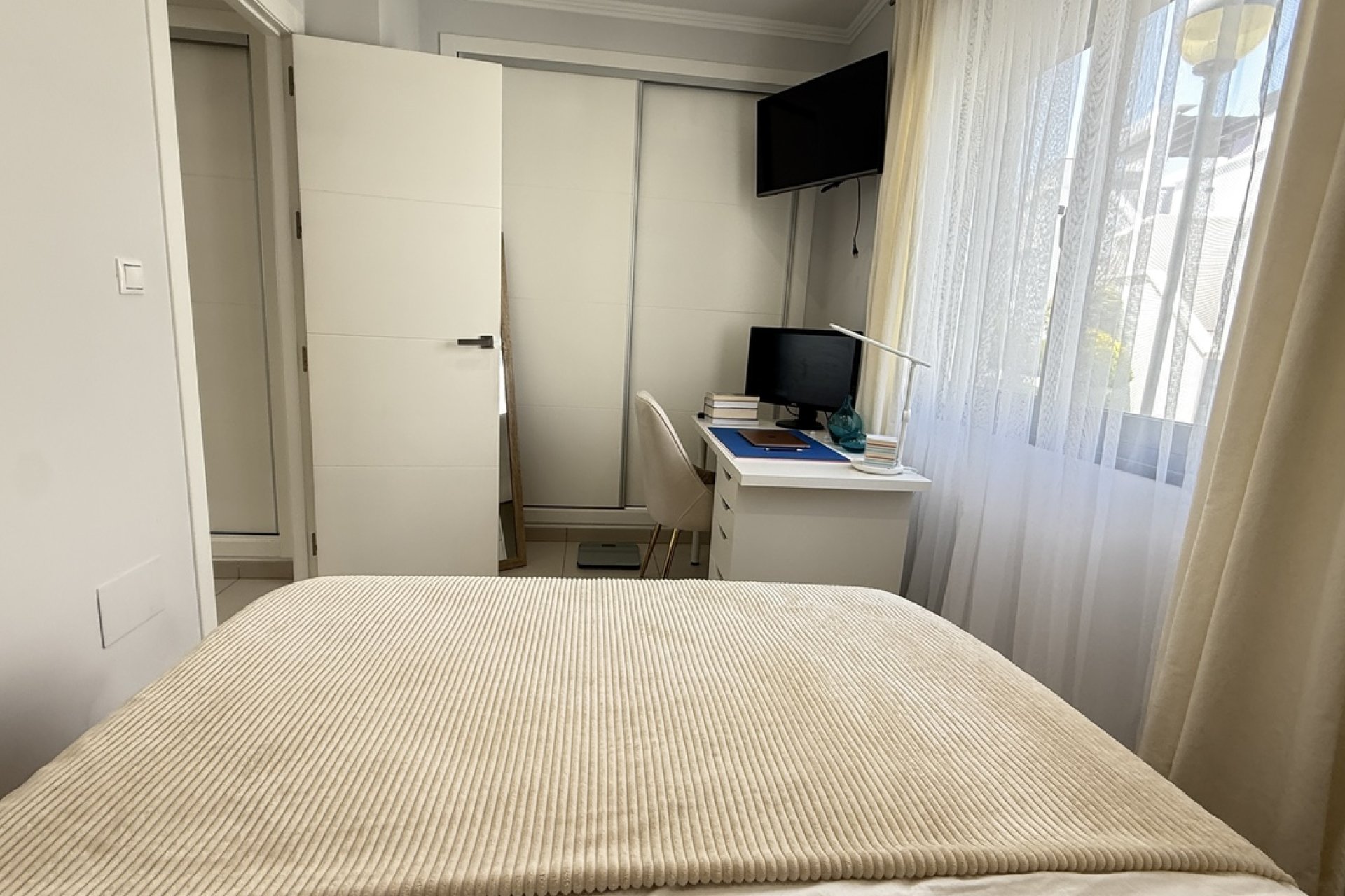 Resale - Townhouse * - Cabo Roig *