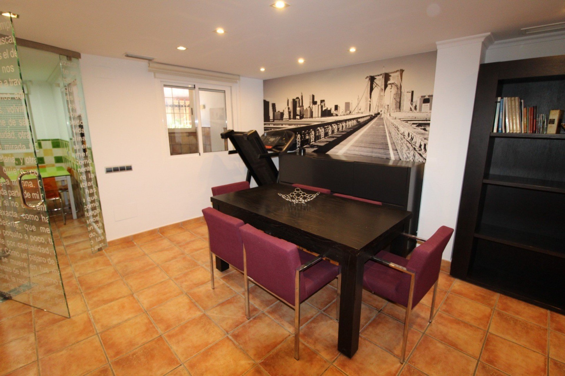 Resale - Townhouse * - Catral * - pueblo