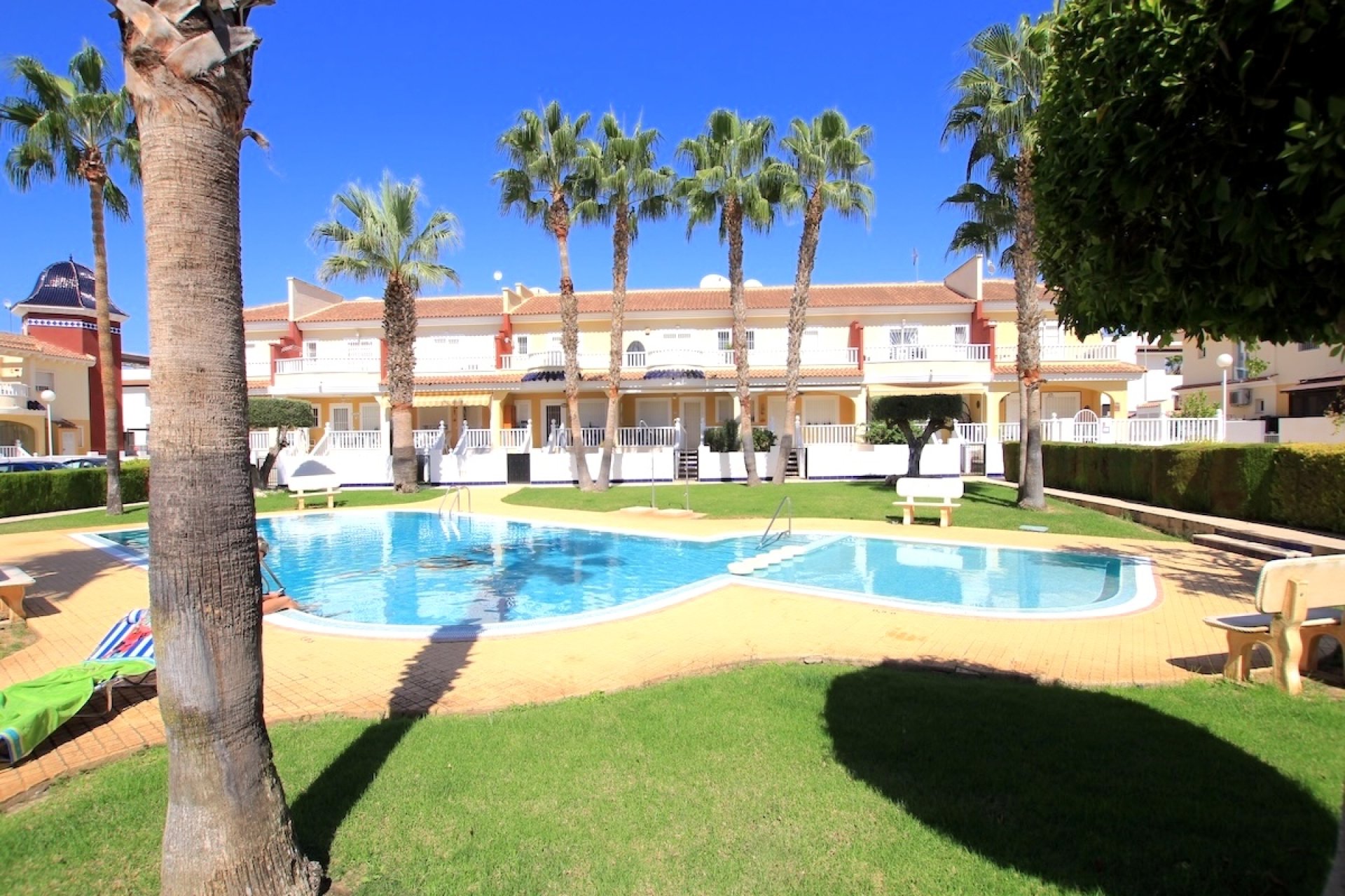 Resale - Townhouse * - Ciudad Quesada - Doña Pepa - Ciudad Quesada *