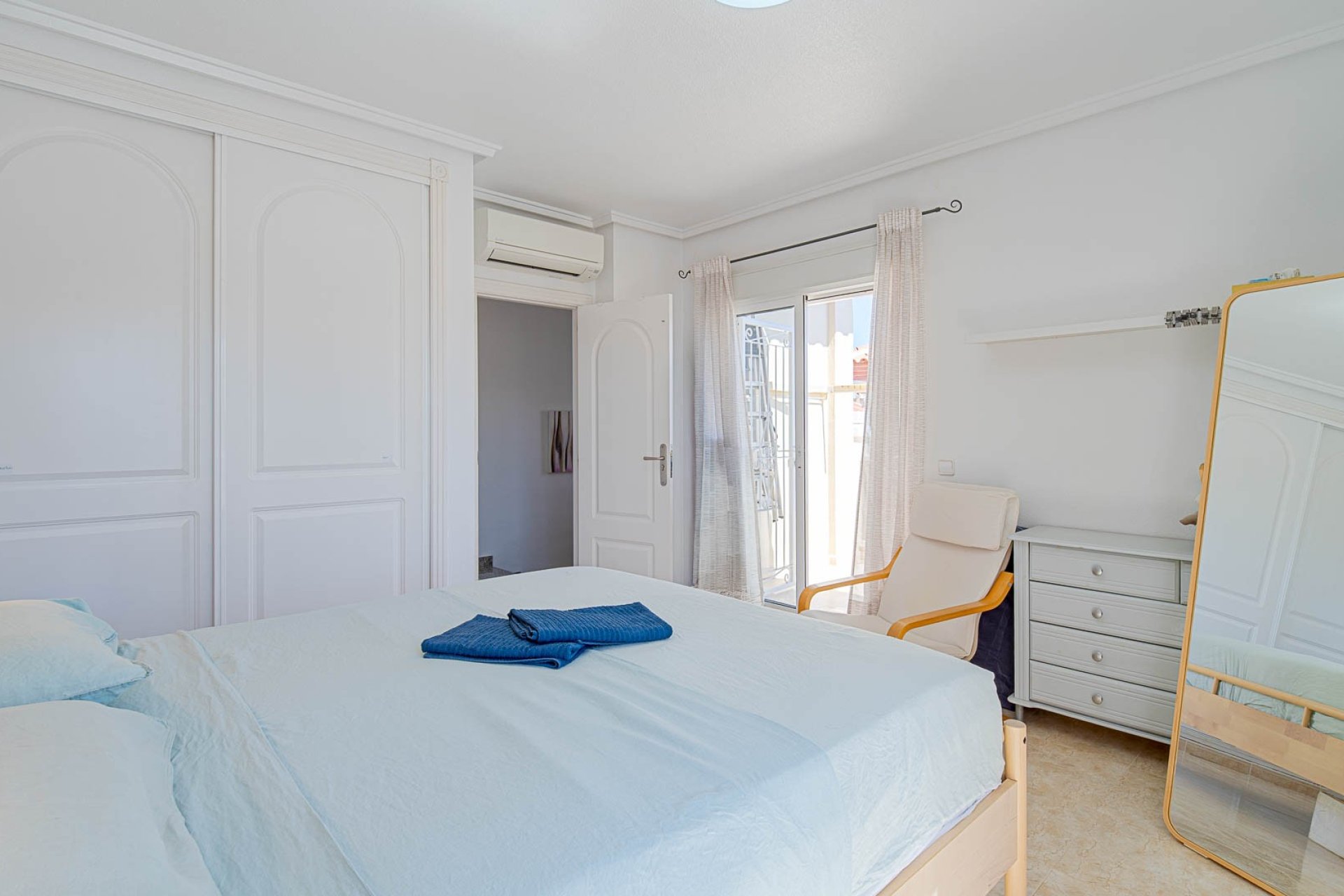 Resale - Townhouse * - Ciudad Quesada * - Doña Pepa *