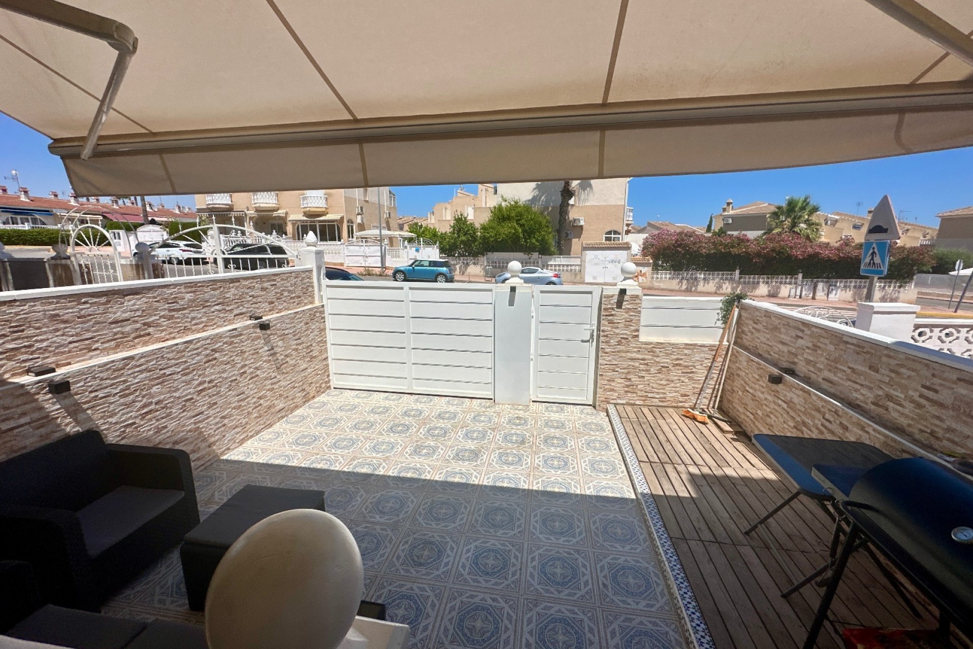 Resale - Townhouse * - Ciudad Quesada * - Doña Pepa *