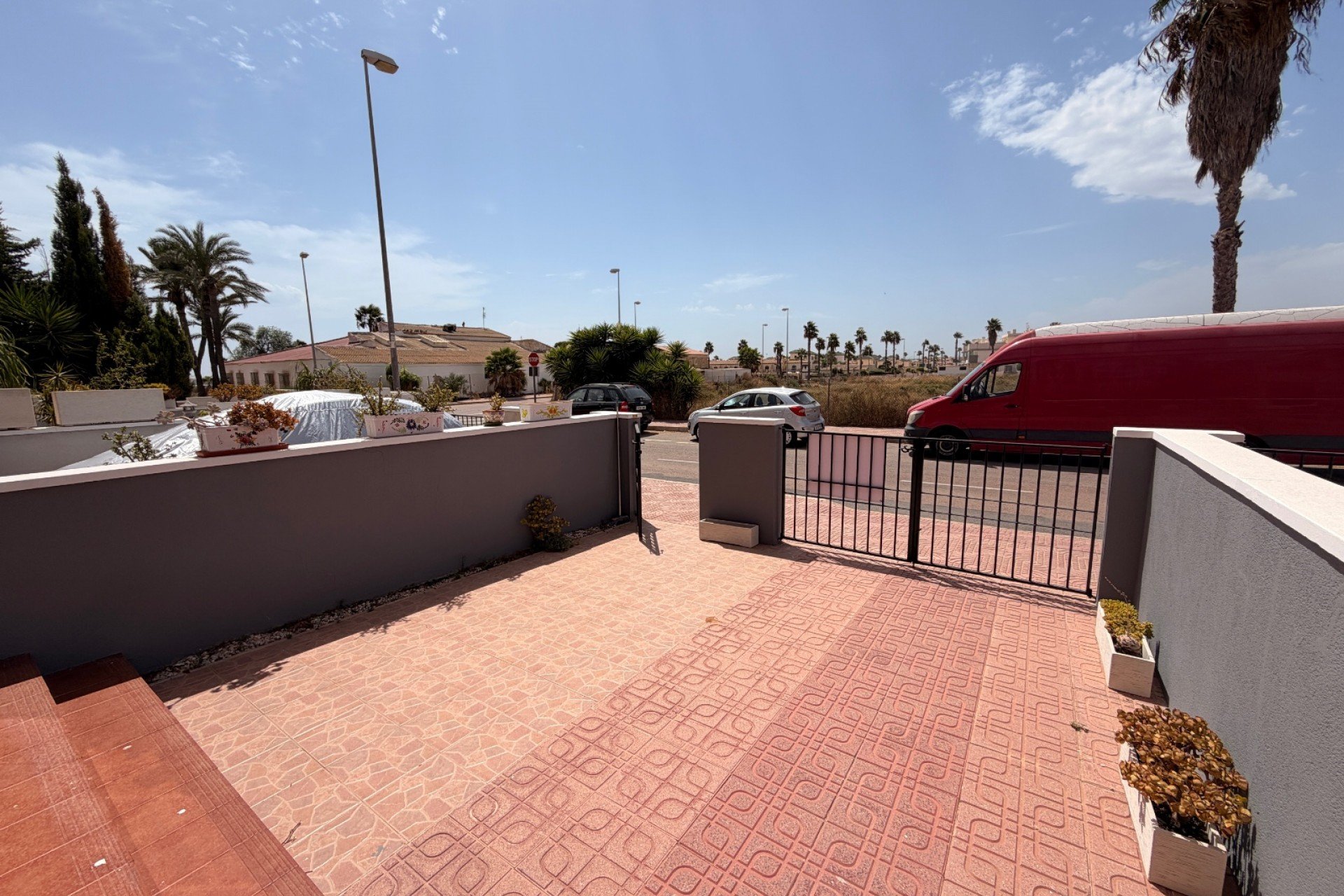 Resale - Townhouse * - Ciudad Quesada * - Doña Pepa *