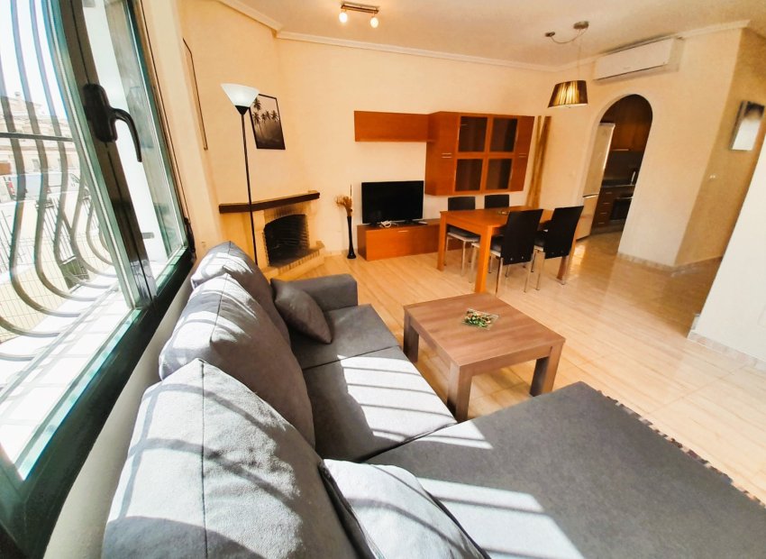 Resale - Townhouse * - Ciudad Quesada - Lo Marabú *