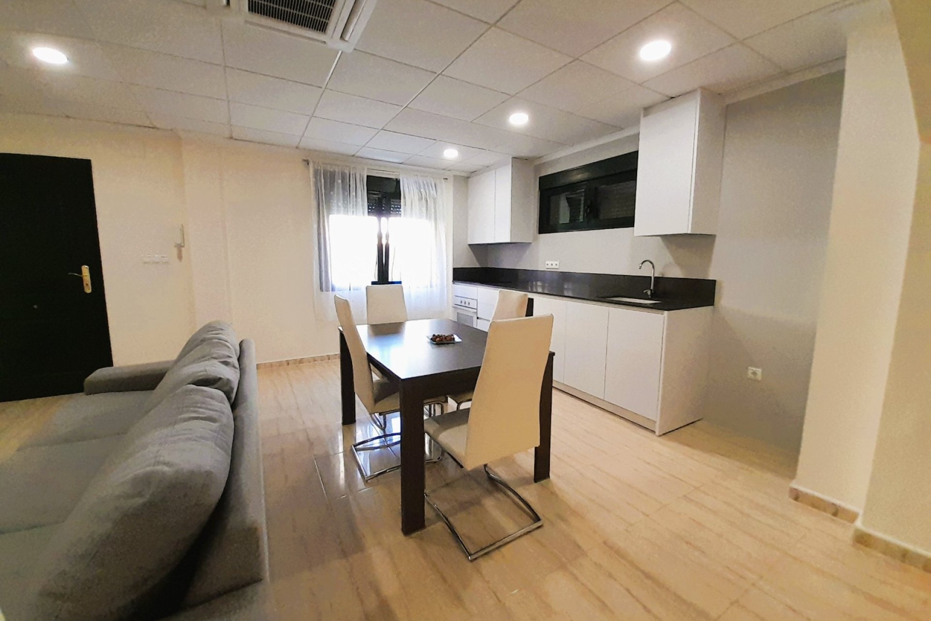 Resale - Townhouse * - Ciudad Quesada - Lo Marabú *