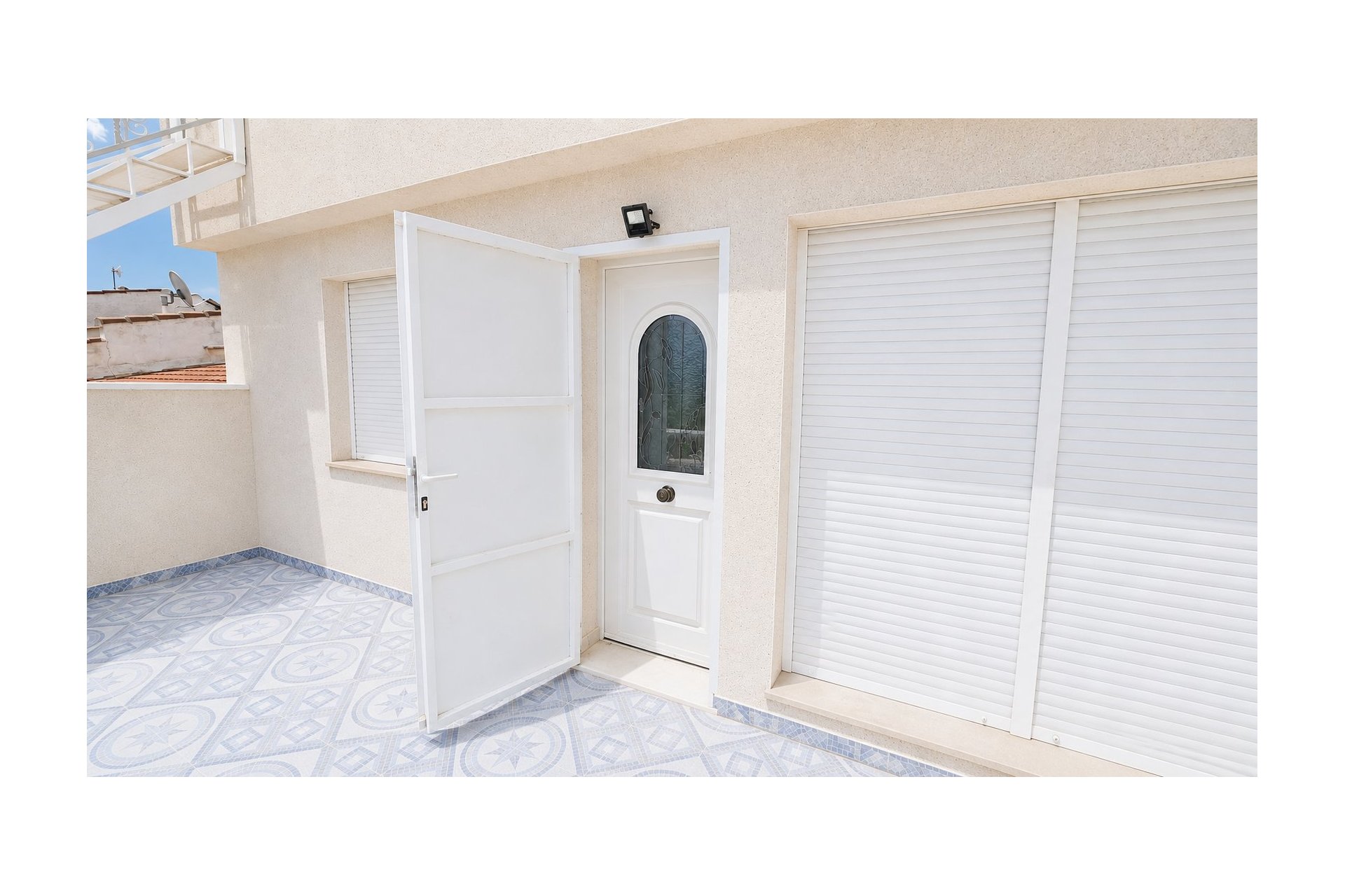 Resale - Townhouse * - Ciudad Quesada *