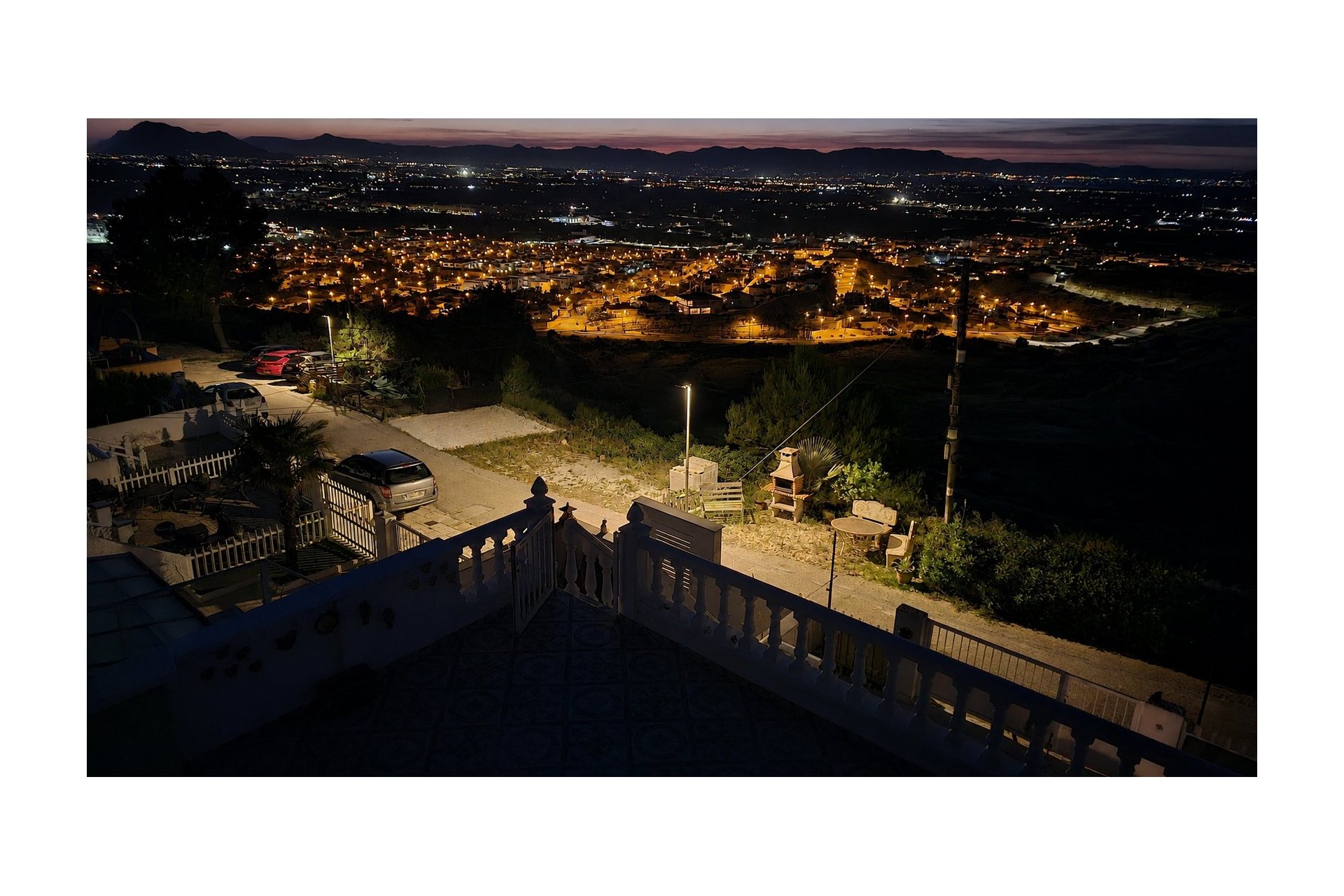 Resale - Townhouse * - Ciudad Quesada *