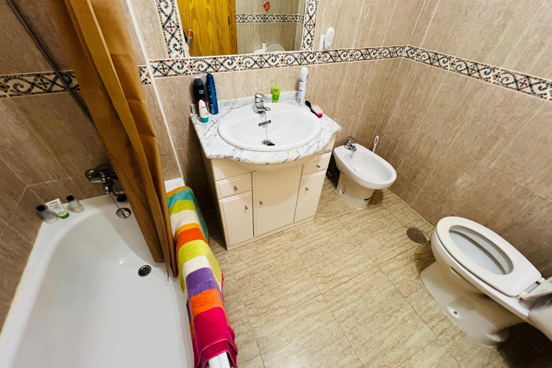 Resale - Townhouse * - Daya Nueva *