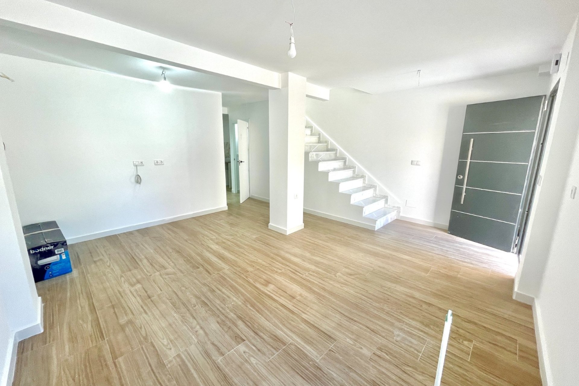 Resale - Townhouse * - Daya Vieja *