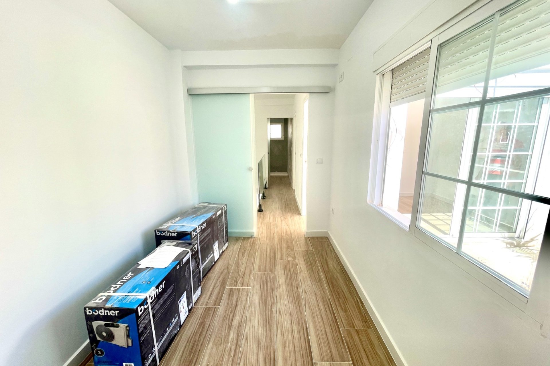 Resale - Townhouse * - Daya Vieja *