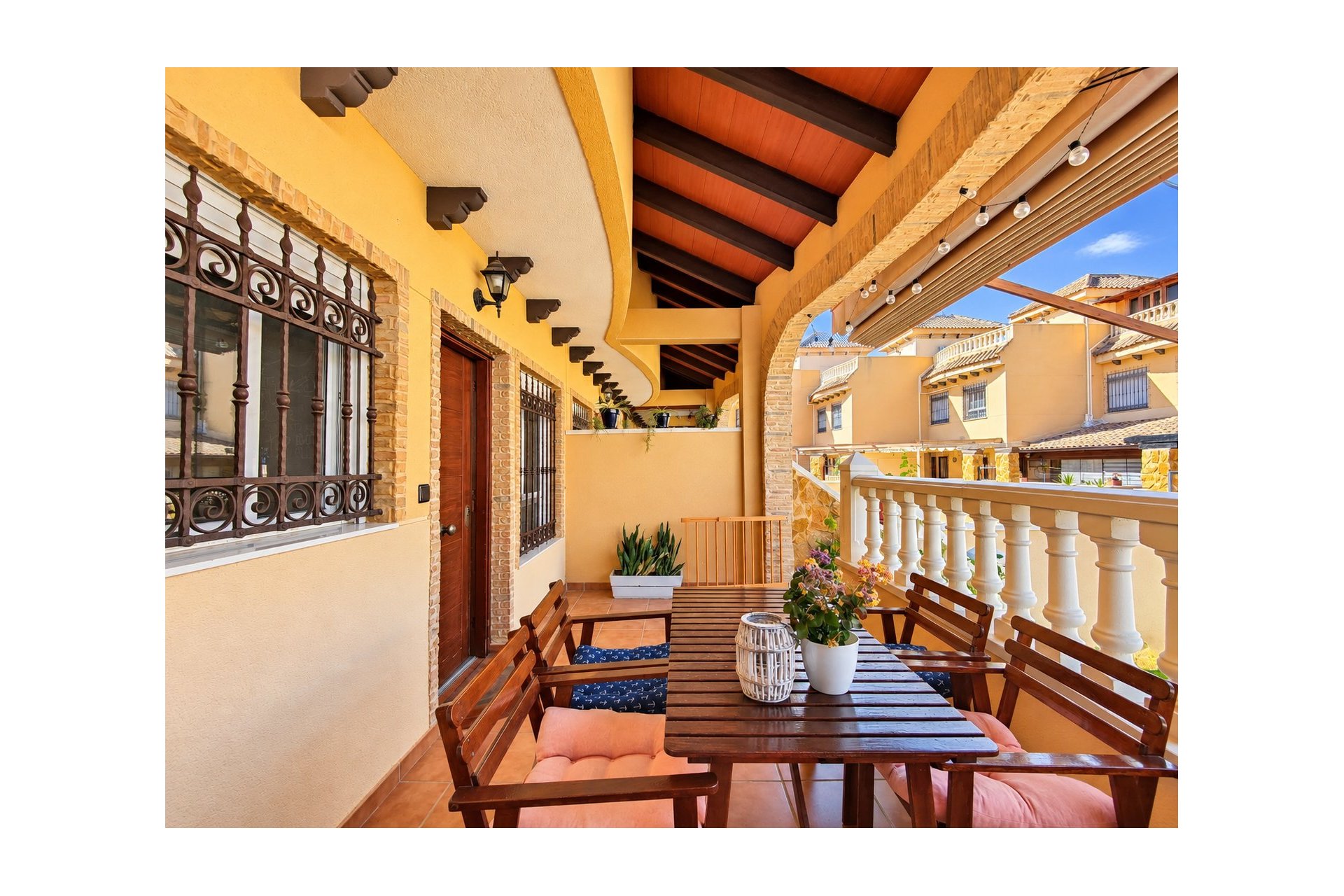 Resale - Townhouse * - Guardamar del Segura * - Center - El Raso