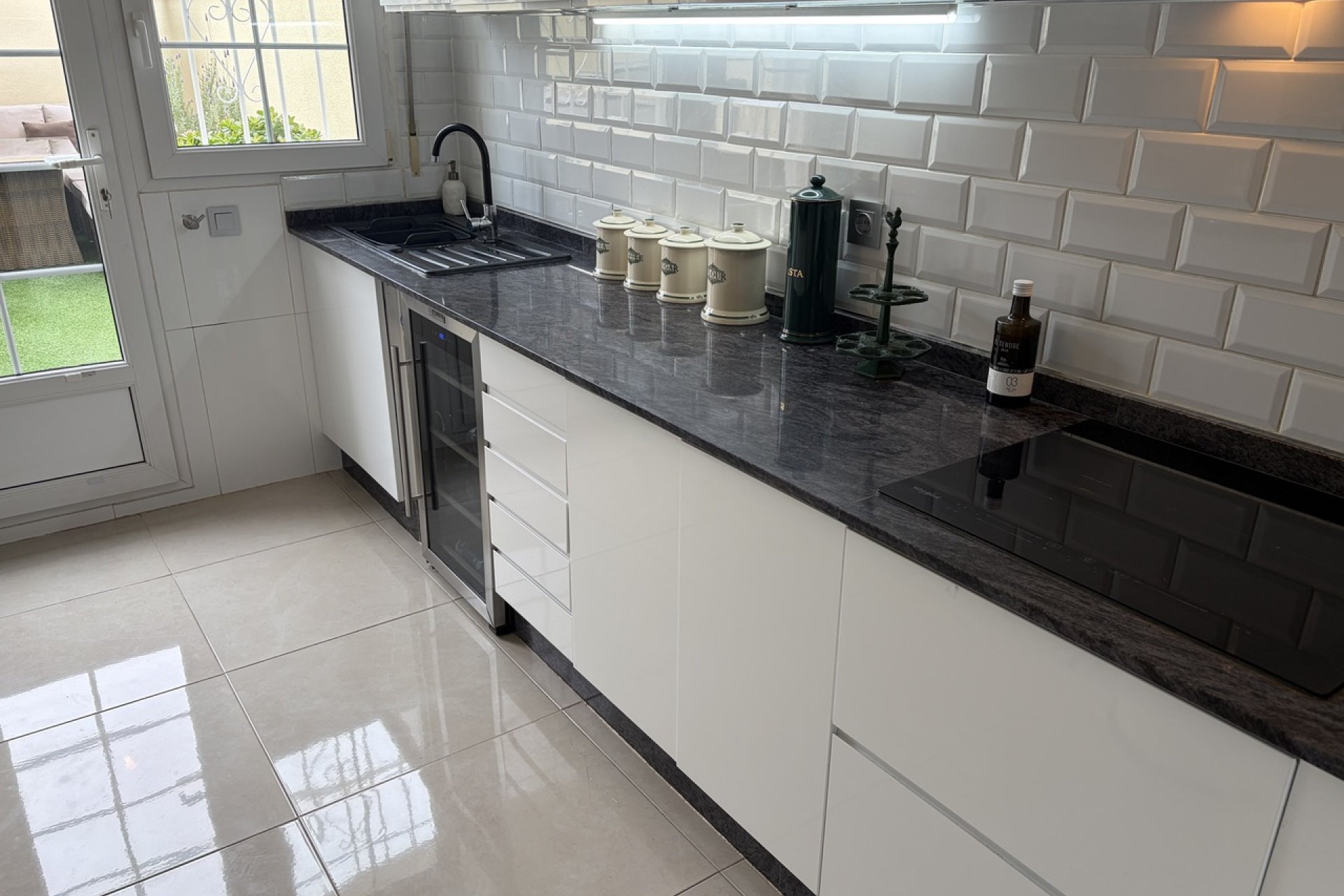 Resale - Townhouse * - Heredades *