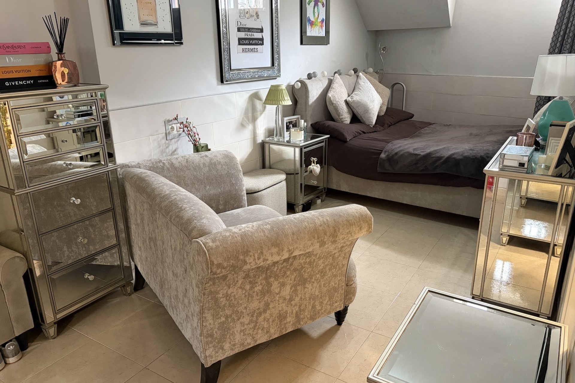 Resale - Townhouse * - Heredades *