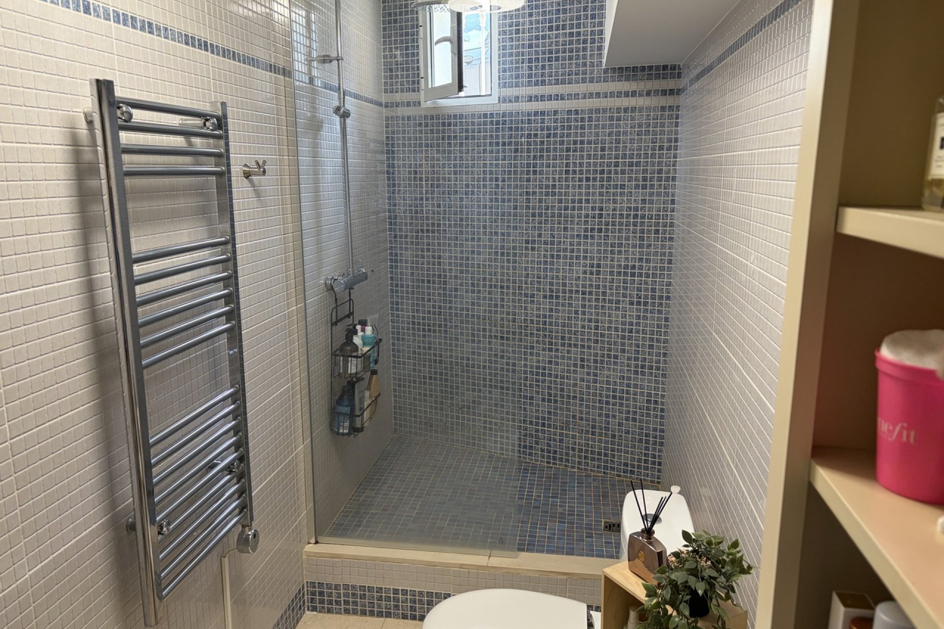 Resale - Townhouse * - Heredades *