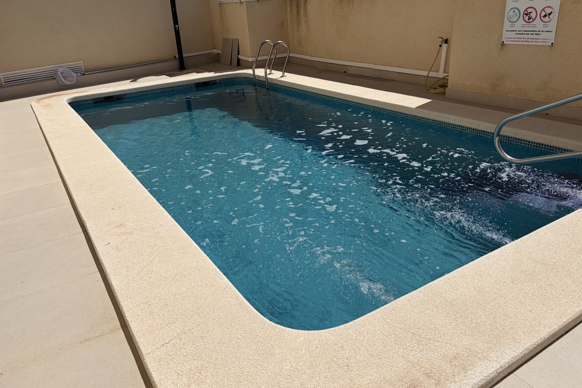 Resale - Townhouse * - Heredades *