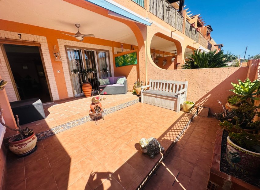 Resale - Townhouse * - Jacarilla *