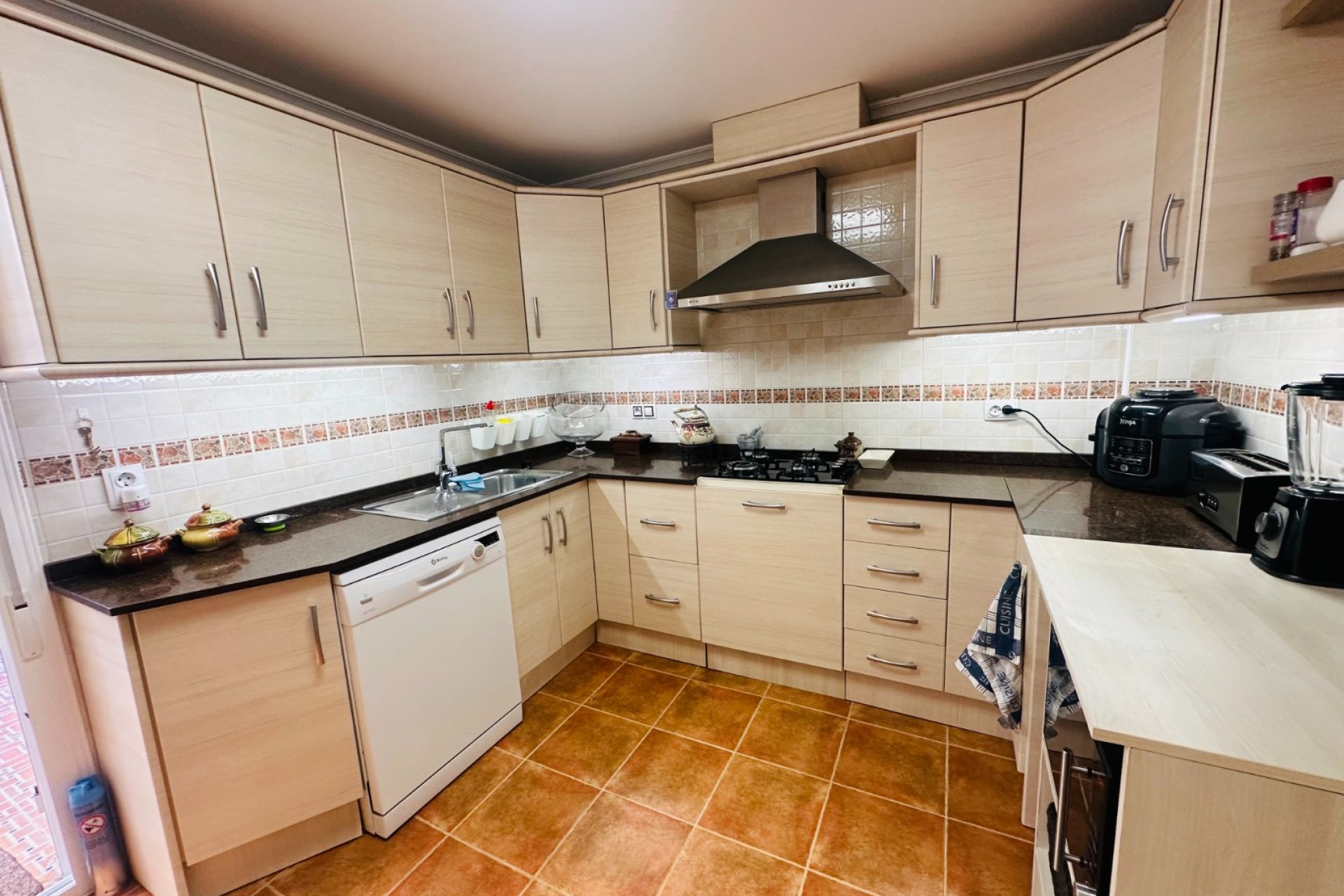 Resale - Townhouse * - Jacarilla *