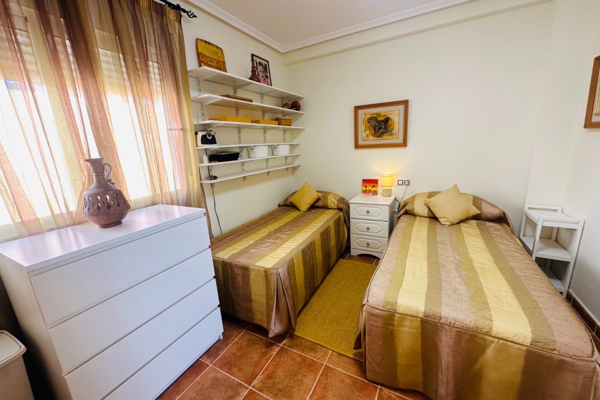Resale - Townhouse * - Jacarilla *