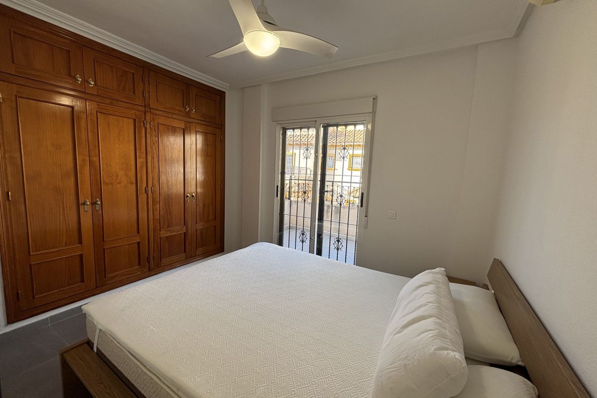 Resale - Townhouse * - La Zenia *
