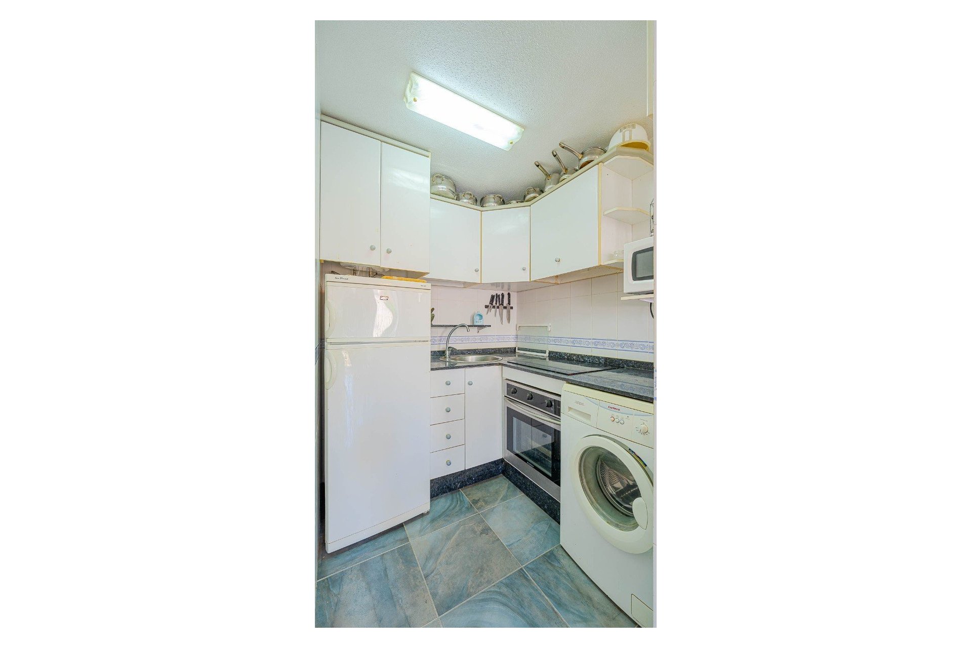Resale - Townhouse * - Los Altos *