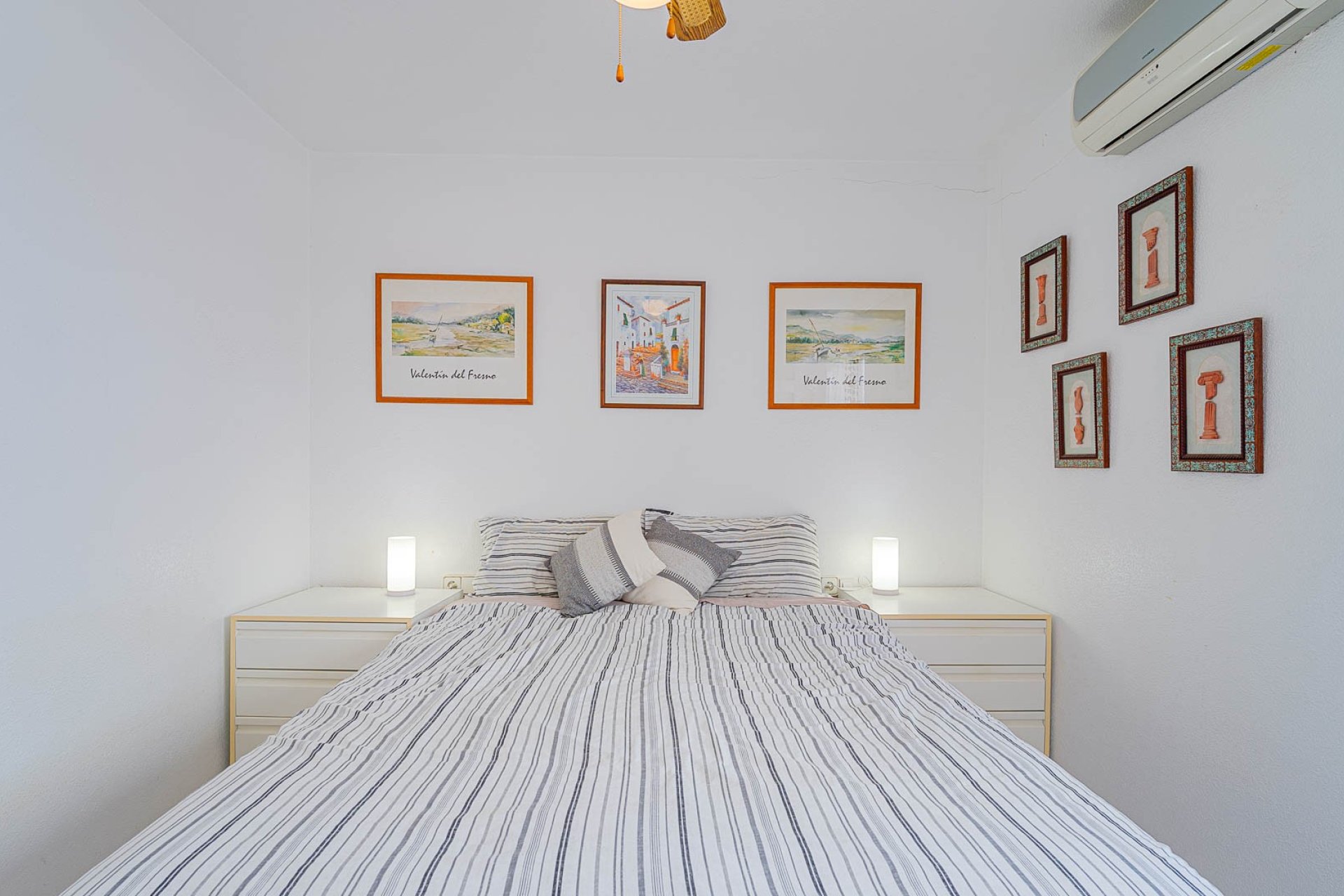Resale - Townhouse * - Los Altos *