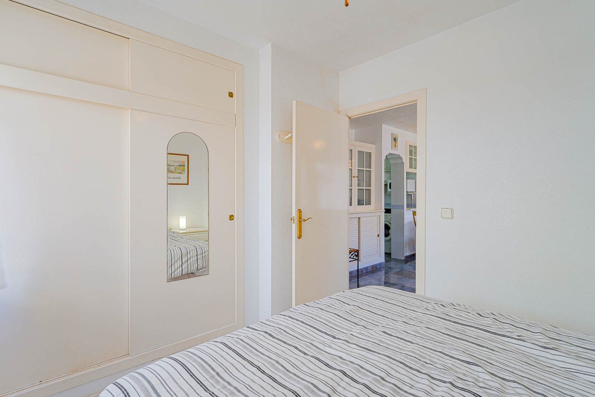 Resale - Townhouse * - Los Altos *