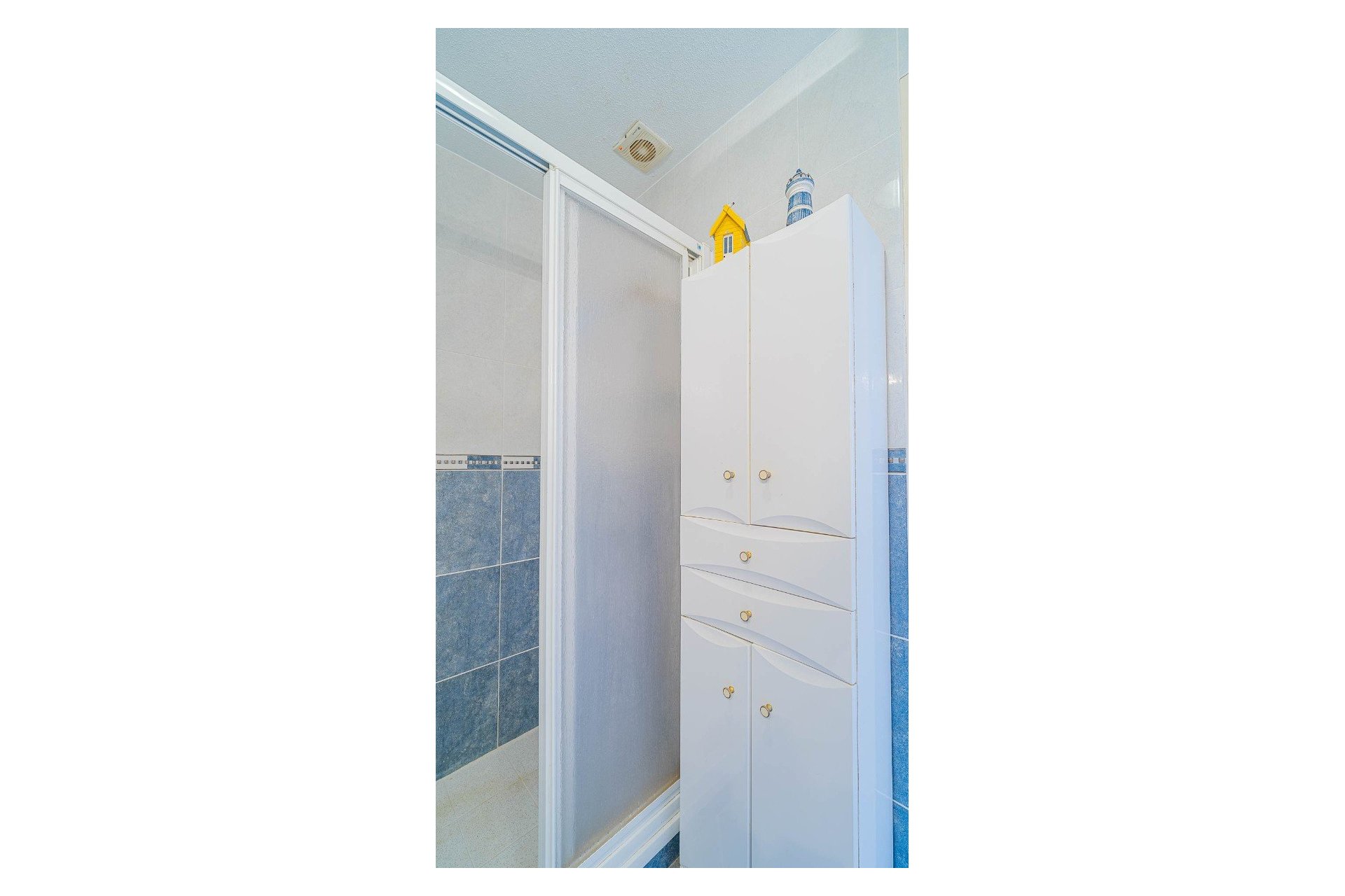 Resale - Townhouse * - Los Altos *