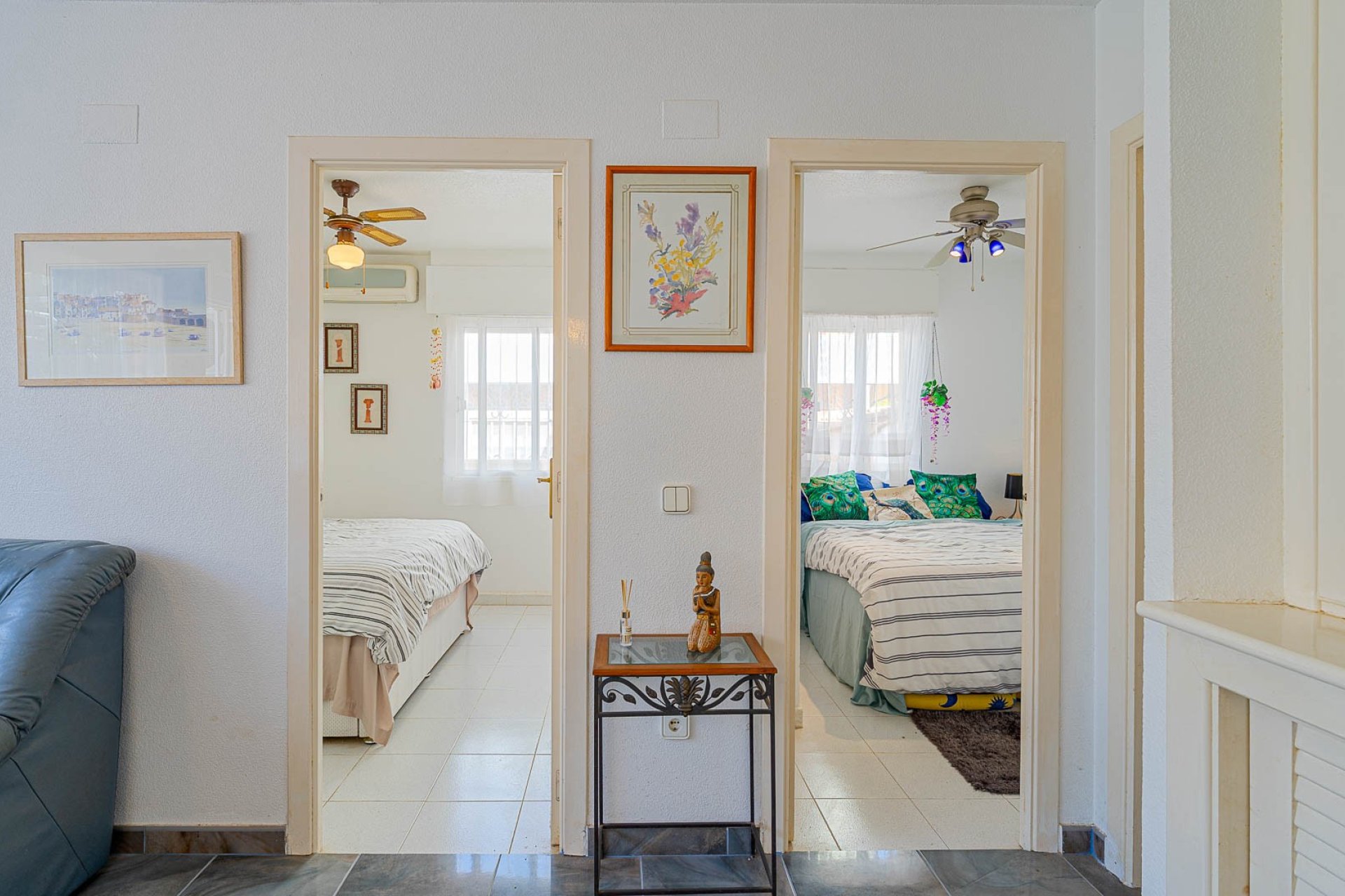 Resale - Townhouse * - Los Altos *