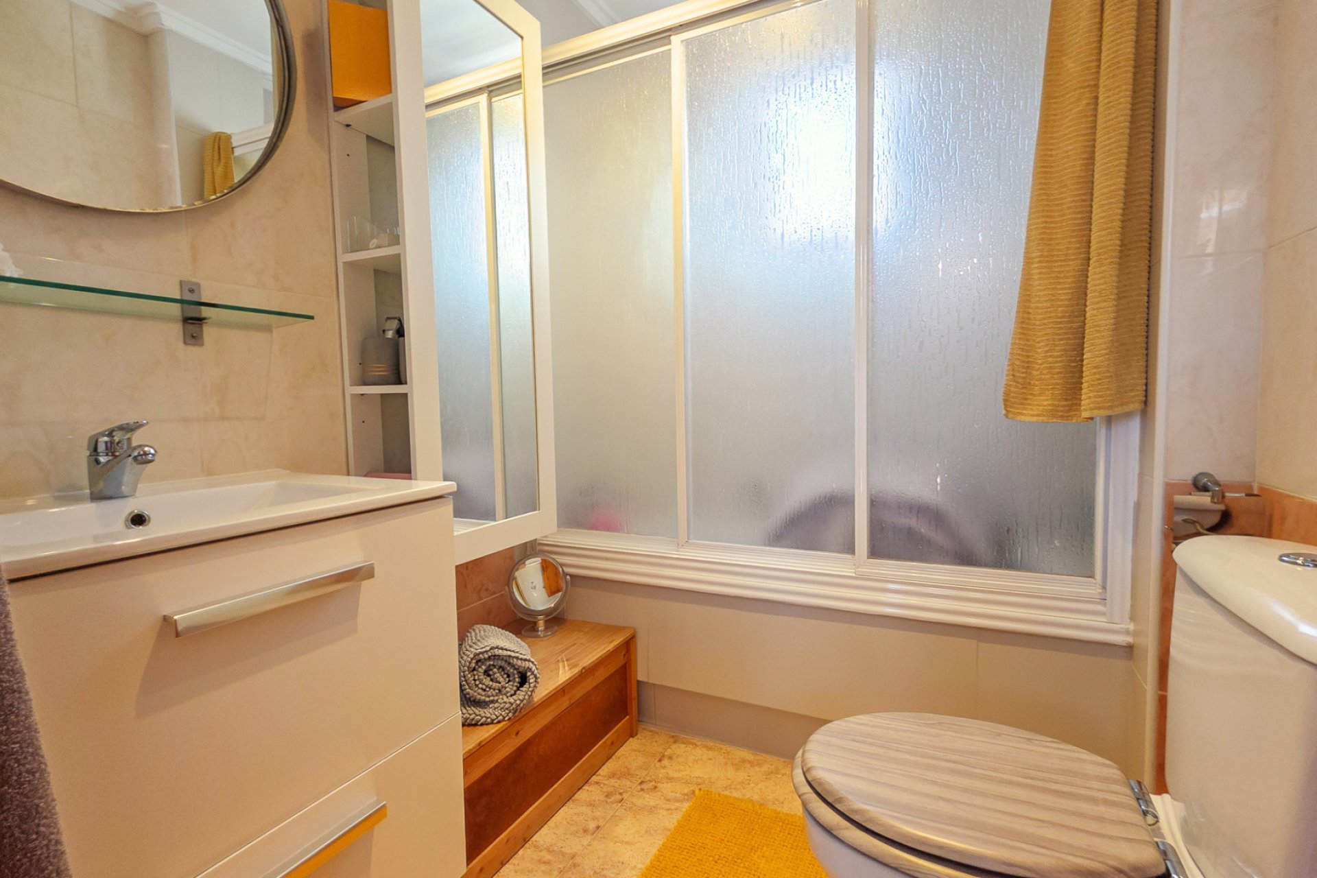Resale - Townhouse * - Los Balcones *