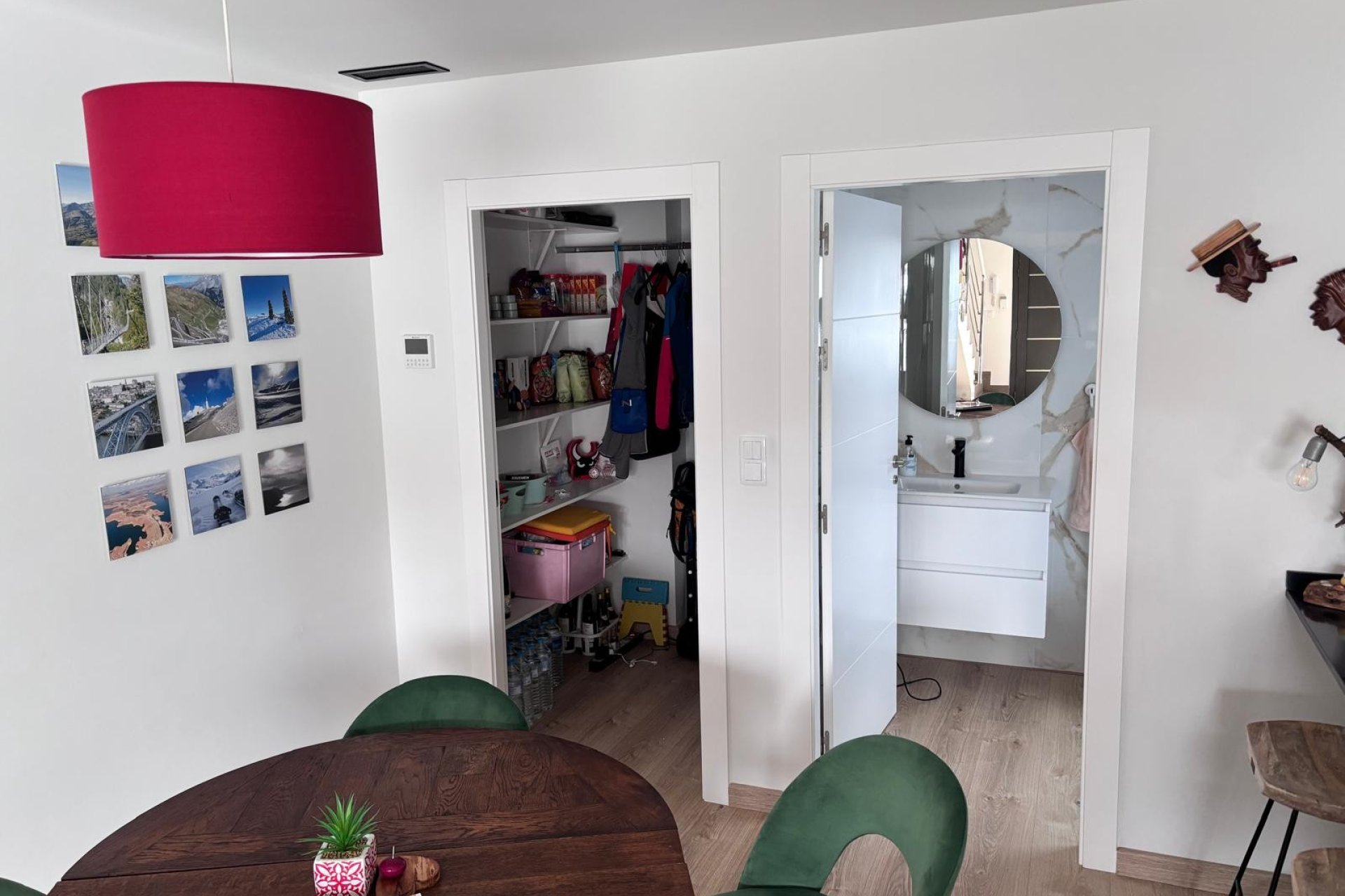 Resale - Townhouse * - Los Montesinos * - La Herada