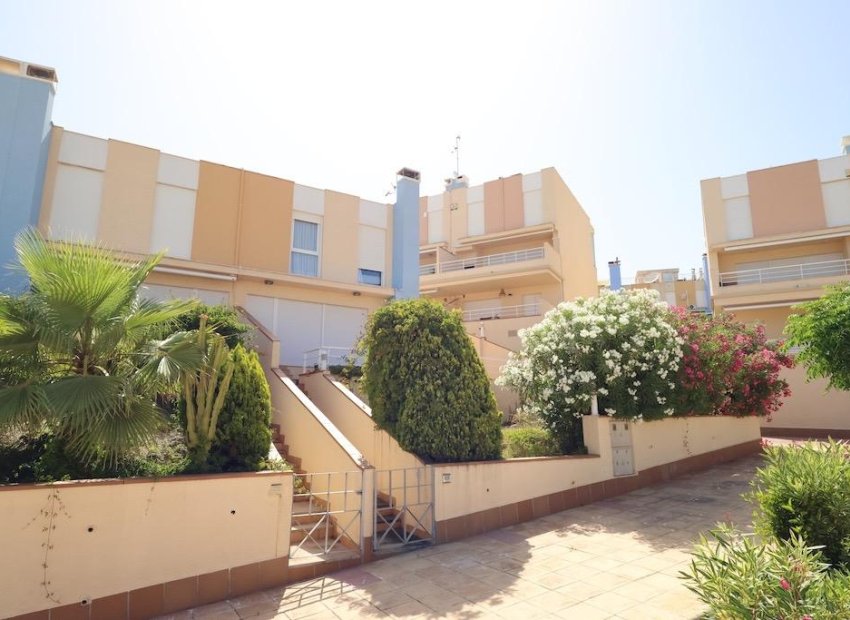 Resale - Townhouse * - Orihuela Costa * - Agua Marina