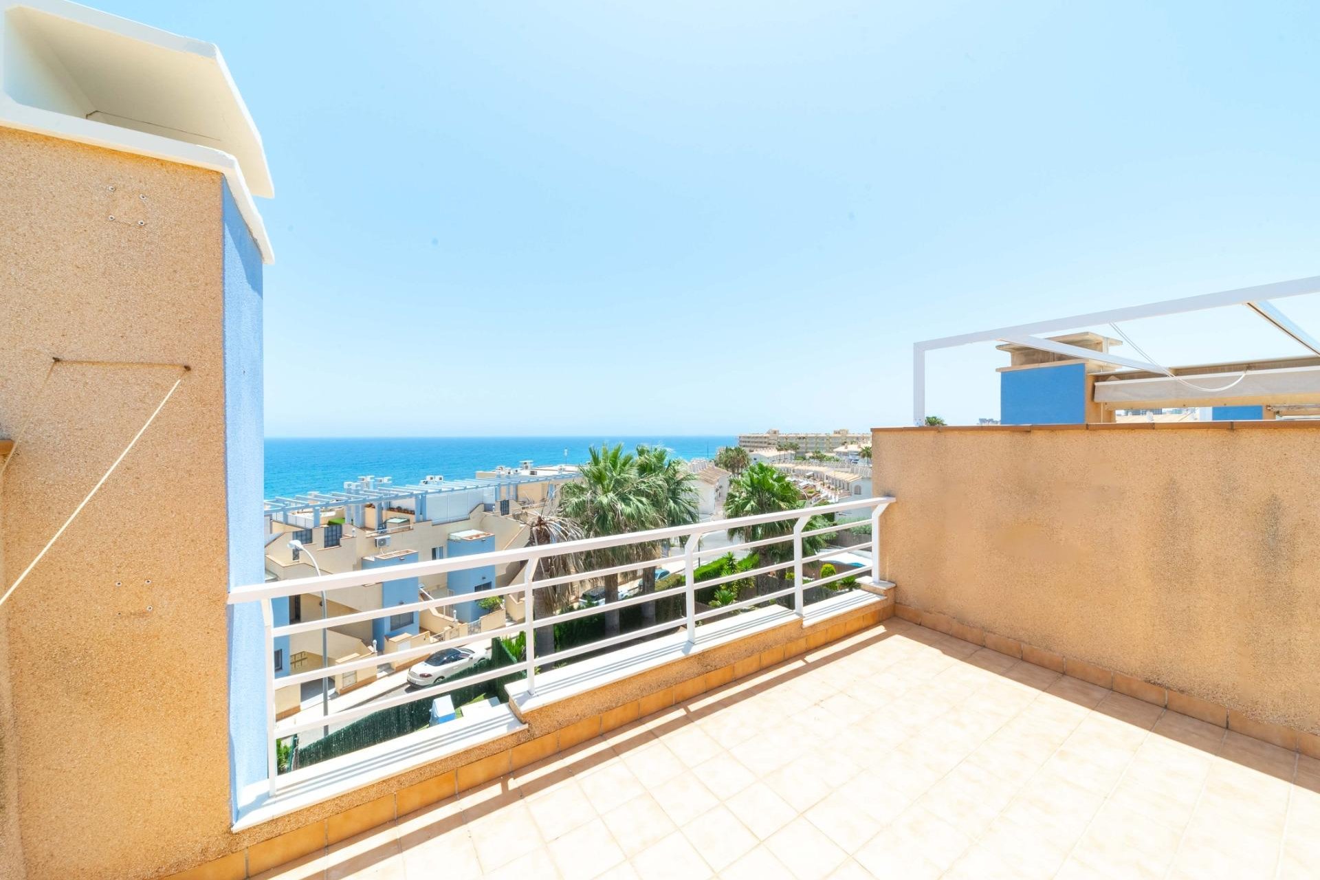 Resale - Townhouse * - Orihuela Costa * - Campoamor *