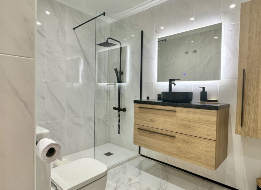 Resale - Townhouse * - Orihuela Costa * - La Florida *