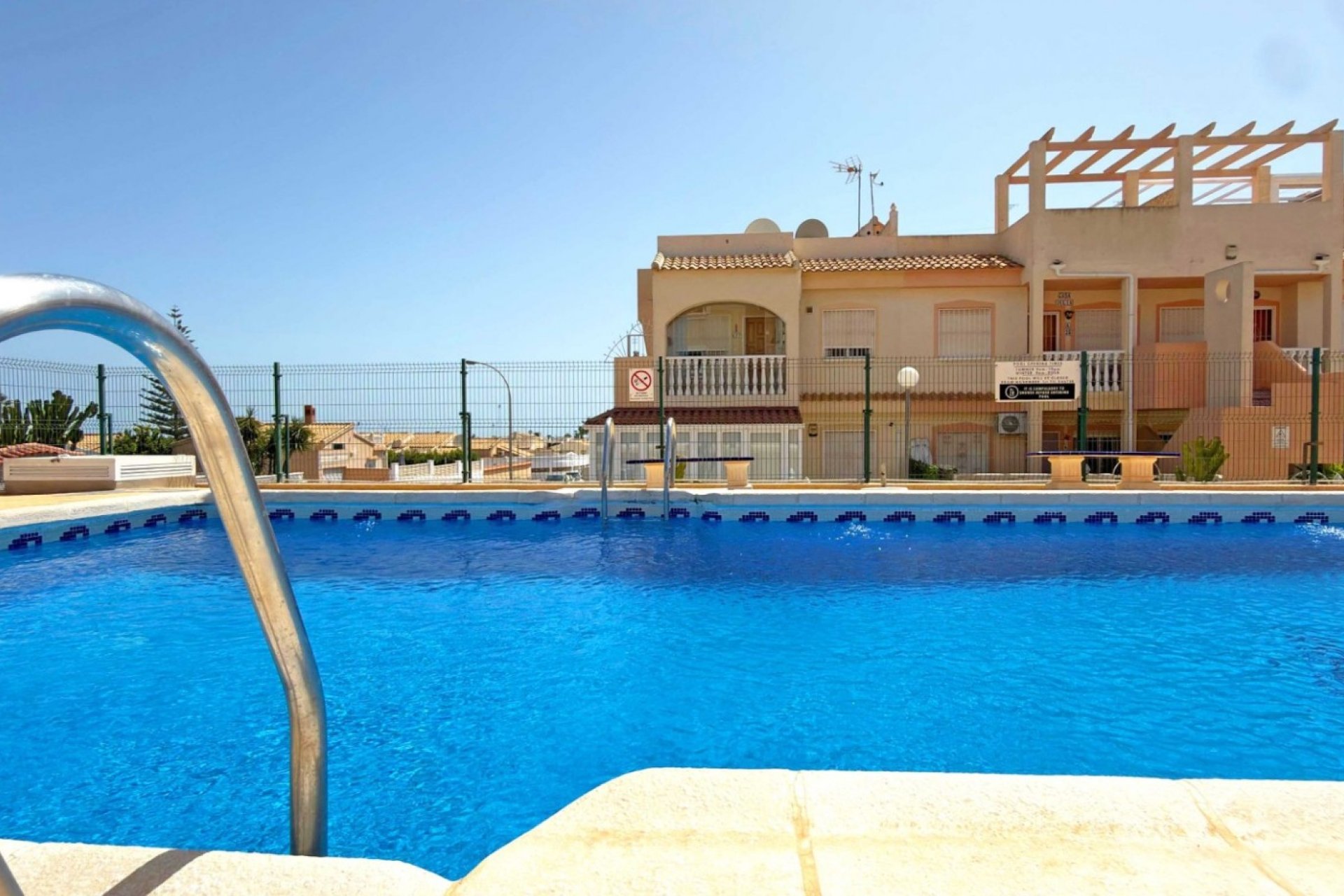 Resale - Townhouse * - Orihuela Costa * - La Florida *