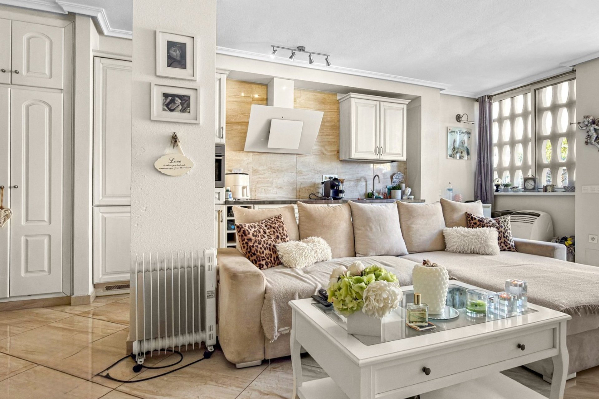 Resale - Townhouse * - Orihuela Costa * - La Florida *