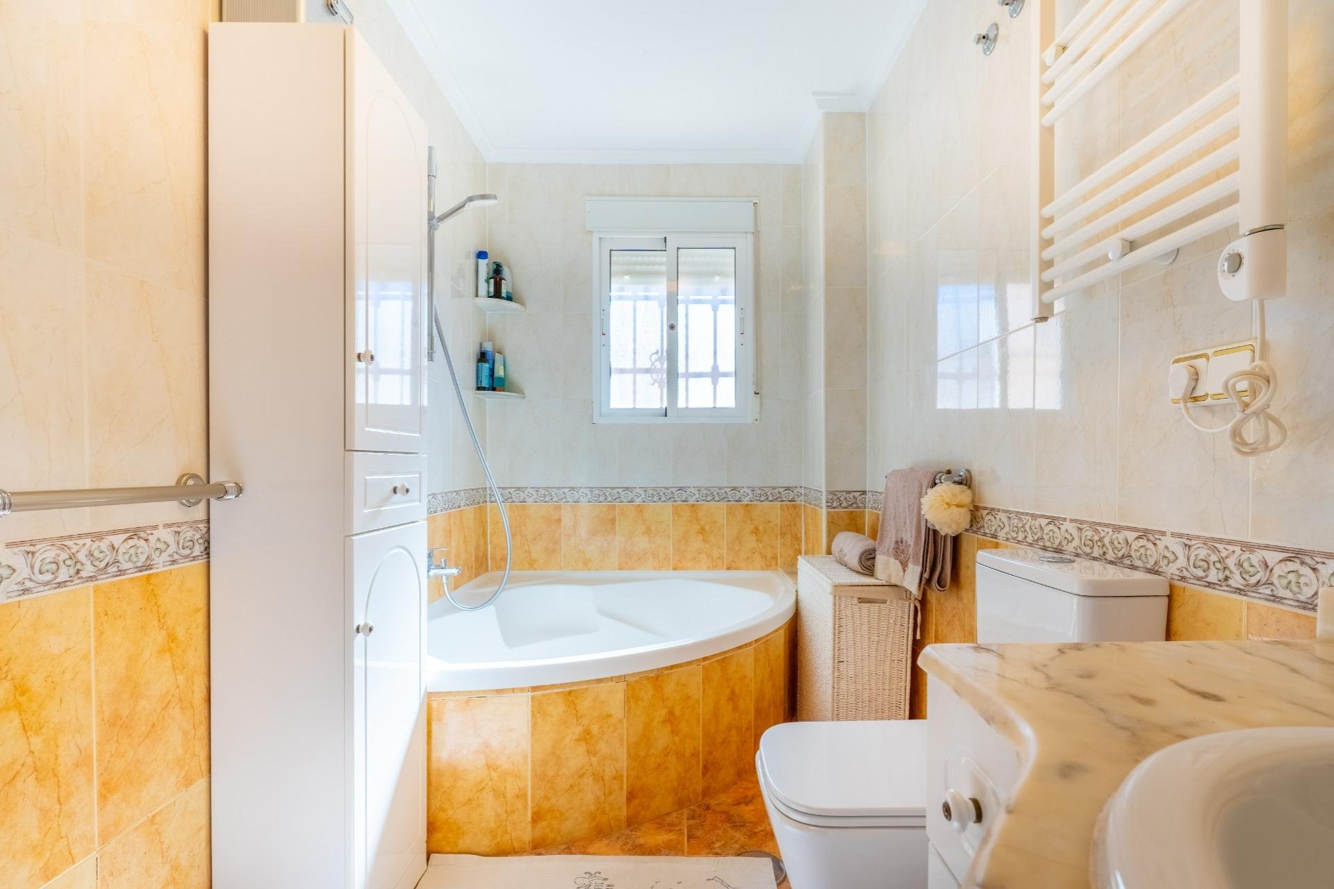 Resale - Townhouse * - Orihuela Costa * - La Regia *