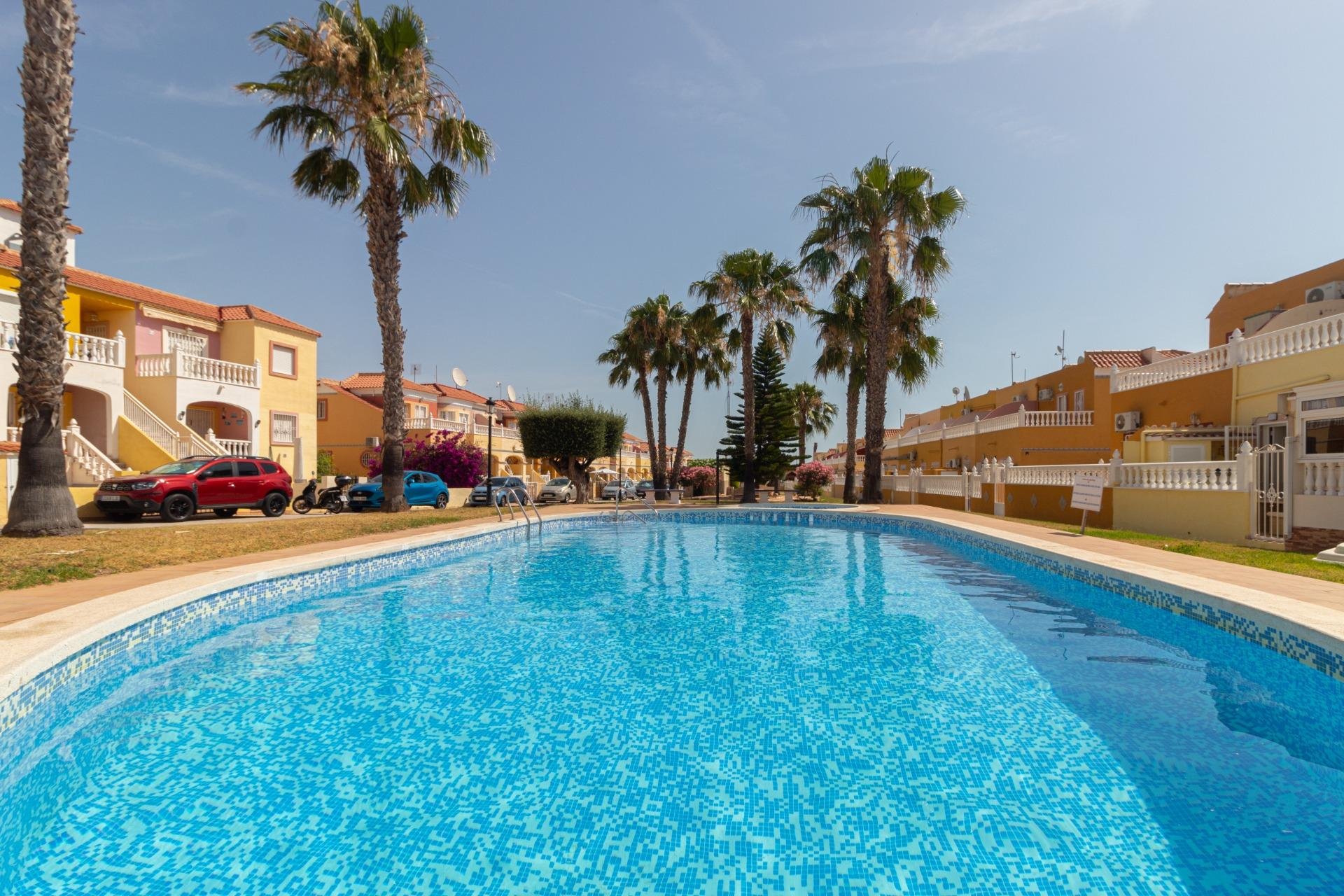 Resale - Townhouse * - Orihuela Costa * - La Regia *